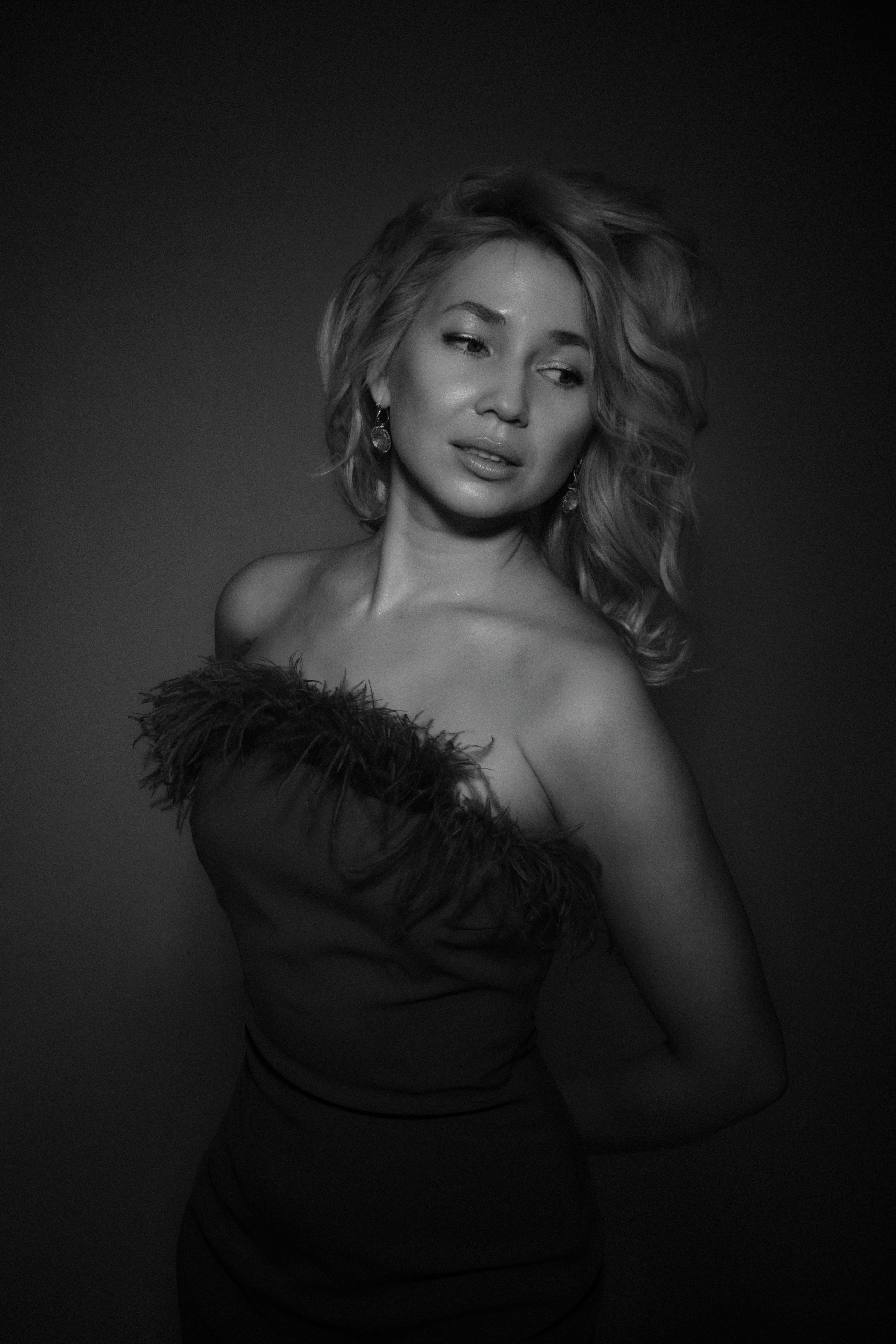 Валерия. Главная