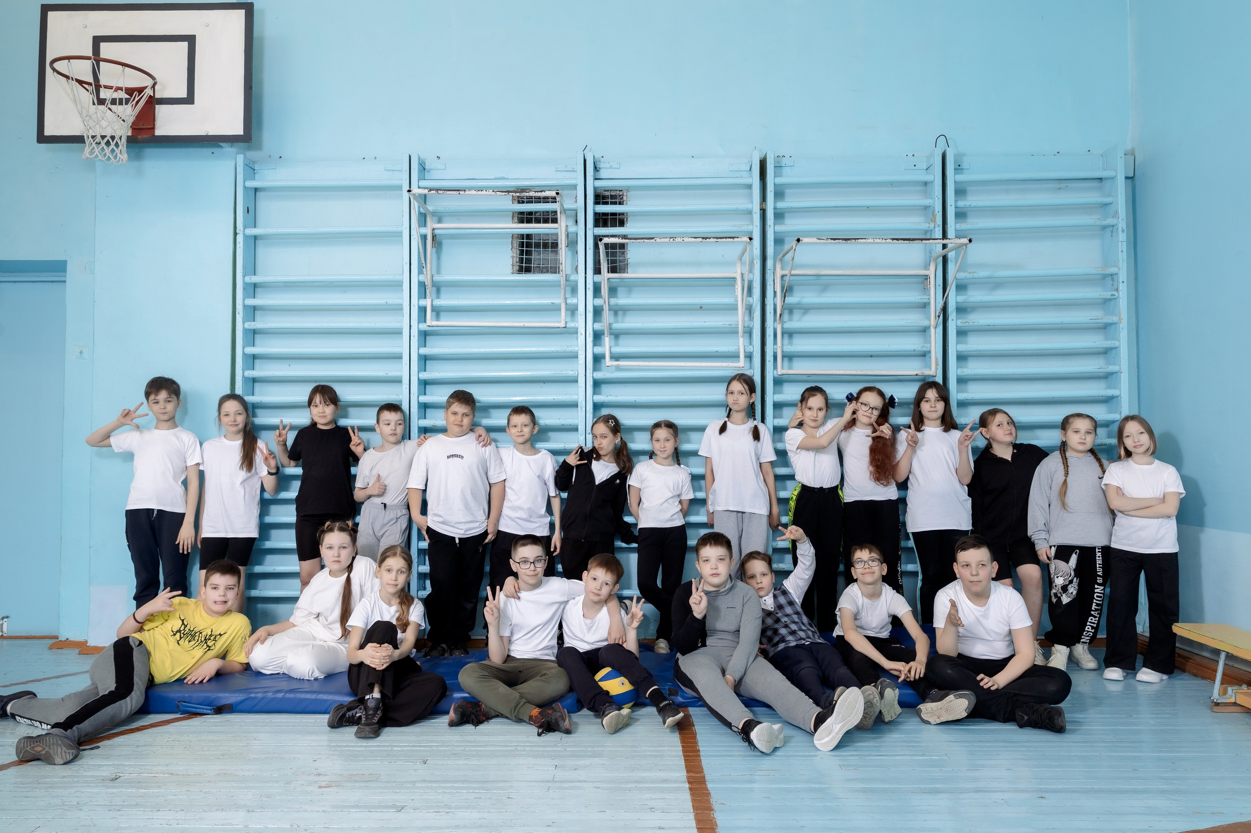 Школа 54 4А кл (2023-24) 2 часовая фотосессия в школе. Свадебный и Семейный фотограф г. Ижевск Гульназ Солдатова. Гульназ фото