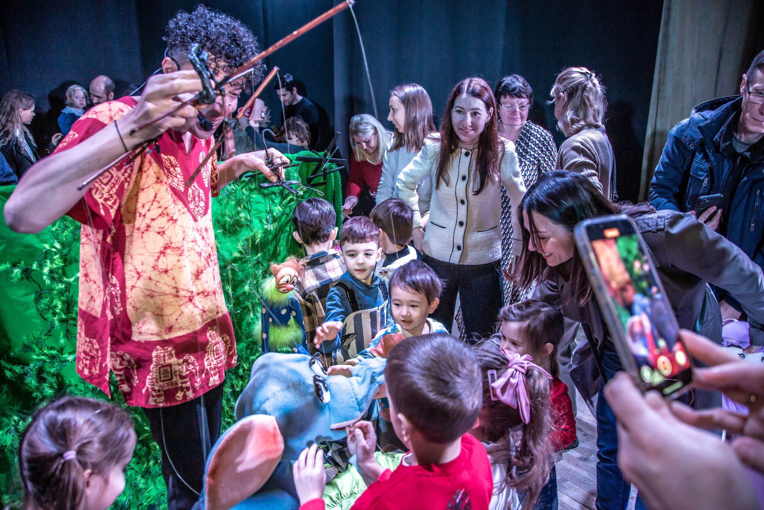 Любопытный слоненок спектакль театра Саквояж. Фотограф в Сочи Юрий Шептаев