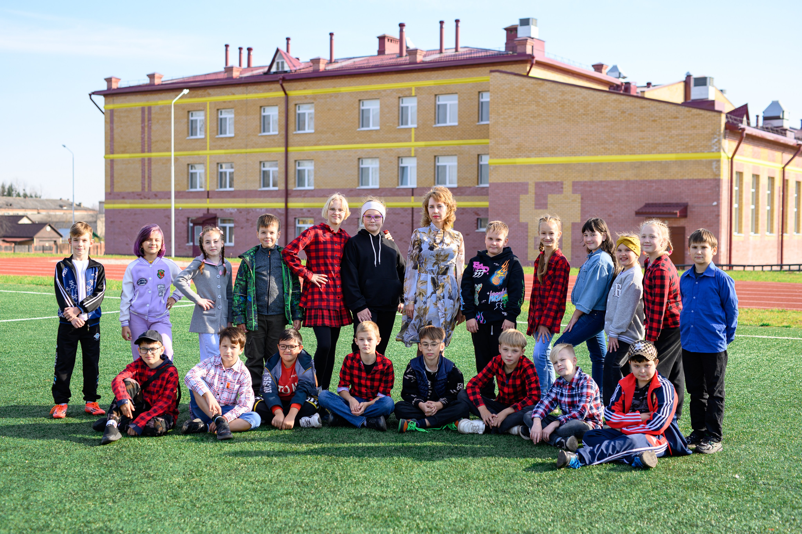 «На стадионе». Школьный фотограф в Свободном Анастасия Косицына