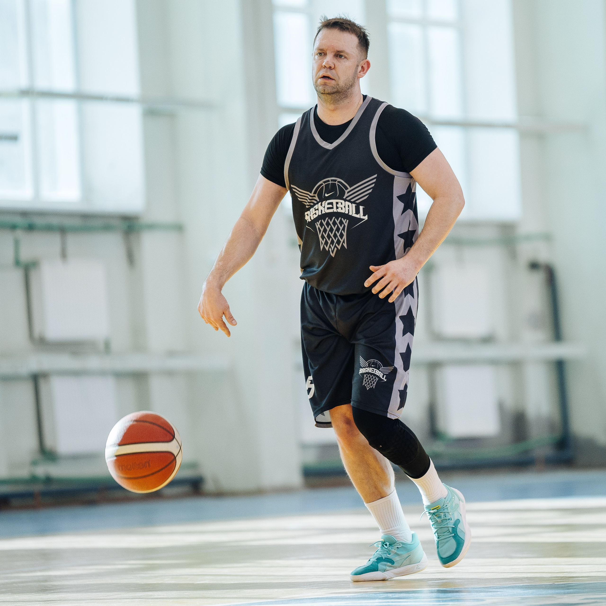 Любительский Чемпионат Магнитогорска по баскетболу // 09.02.25. Денис Прохоров Фотограф в г. Магнитогорск