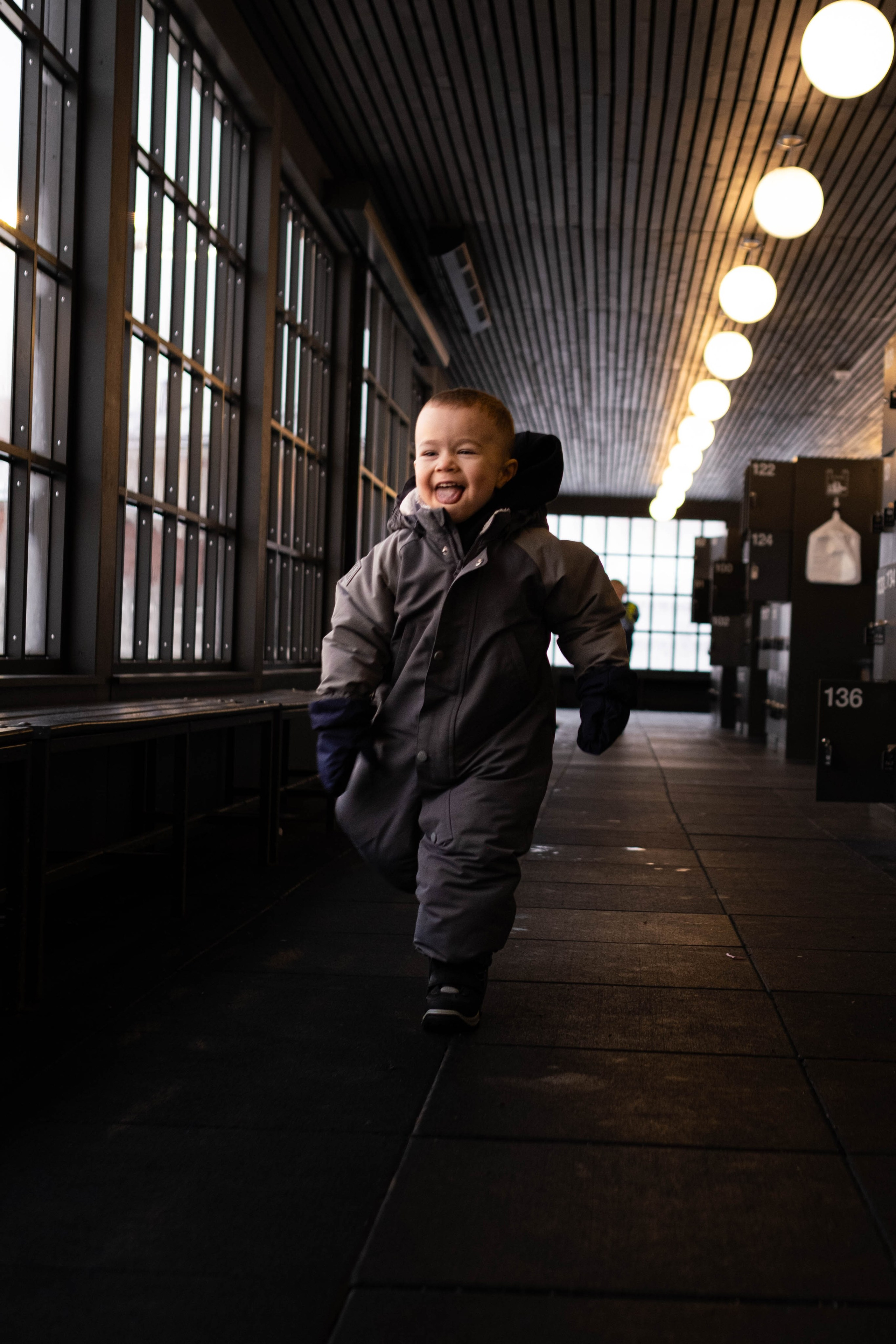 Алекс первый раз на катке. Семейный фотограф в Санкт-Петербурге Дарья Косянчук