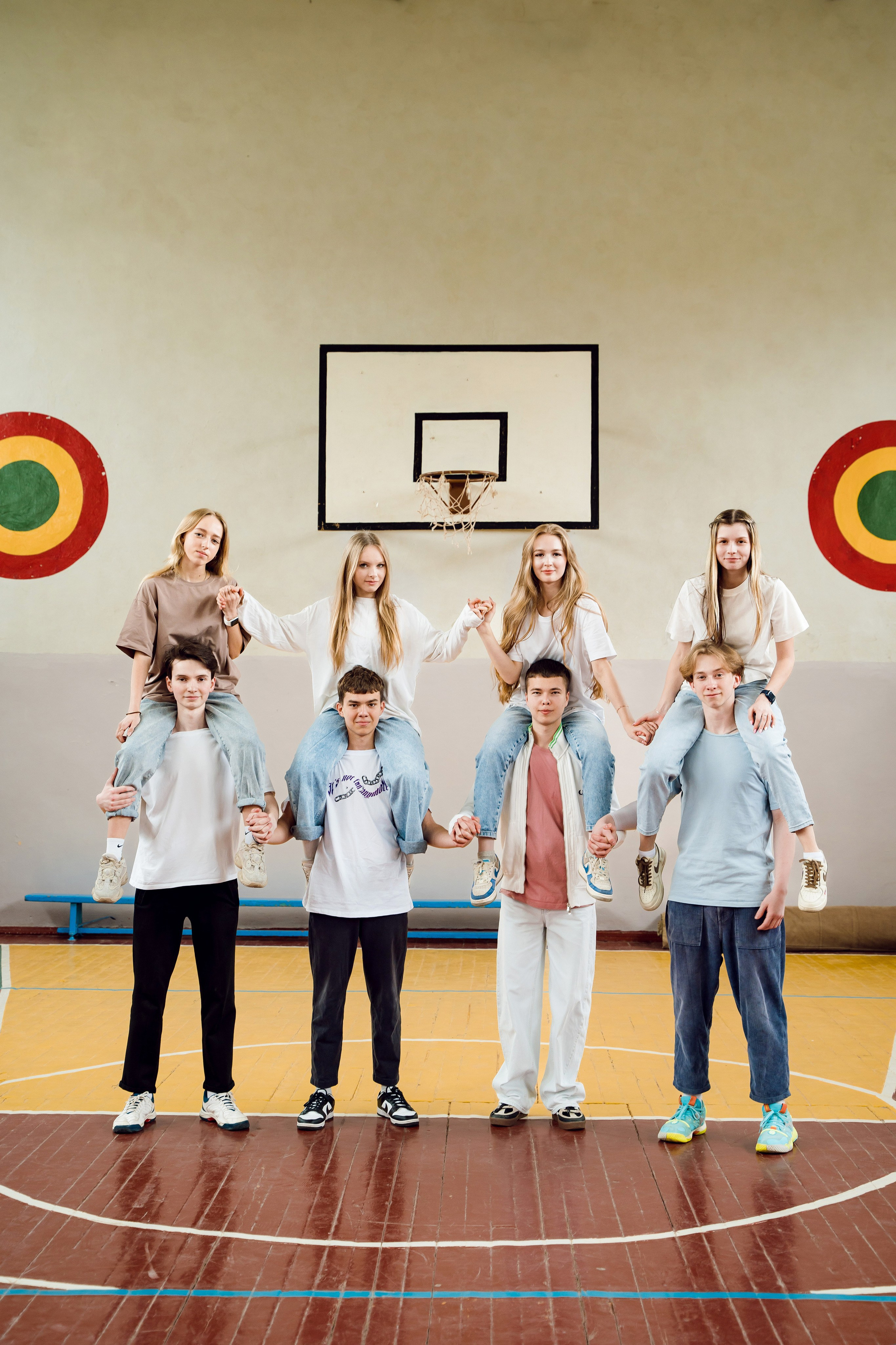 ФОТО СТАРШАЯ ШКОЛА. Выпускные альбомы ДНР, Донецк