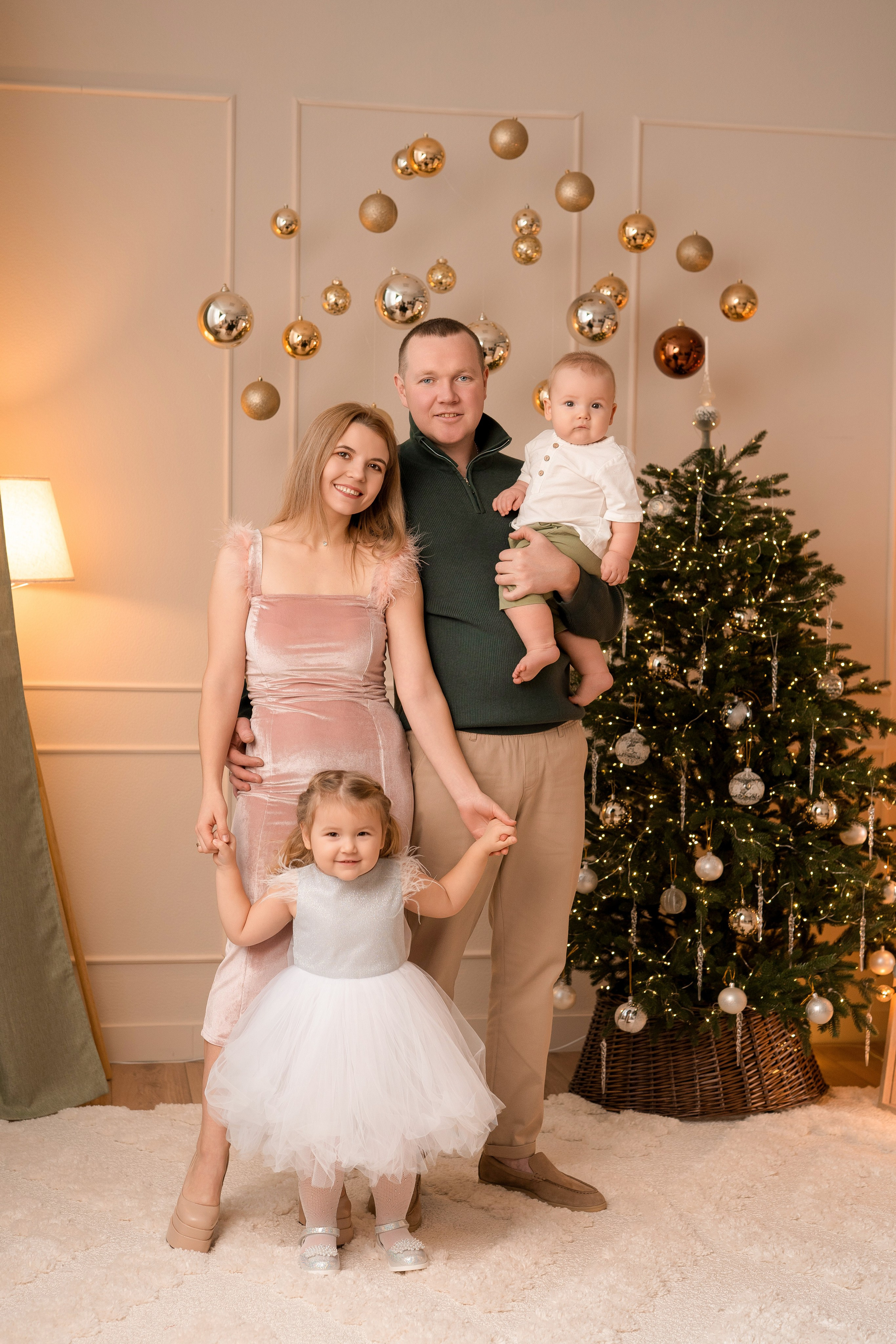 Новогодний 2024-2025. Фотограф новорожденных г. Рязань, детский и семейный фотограф