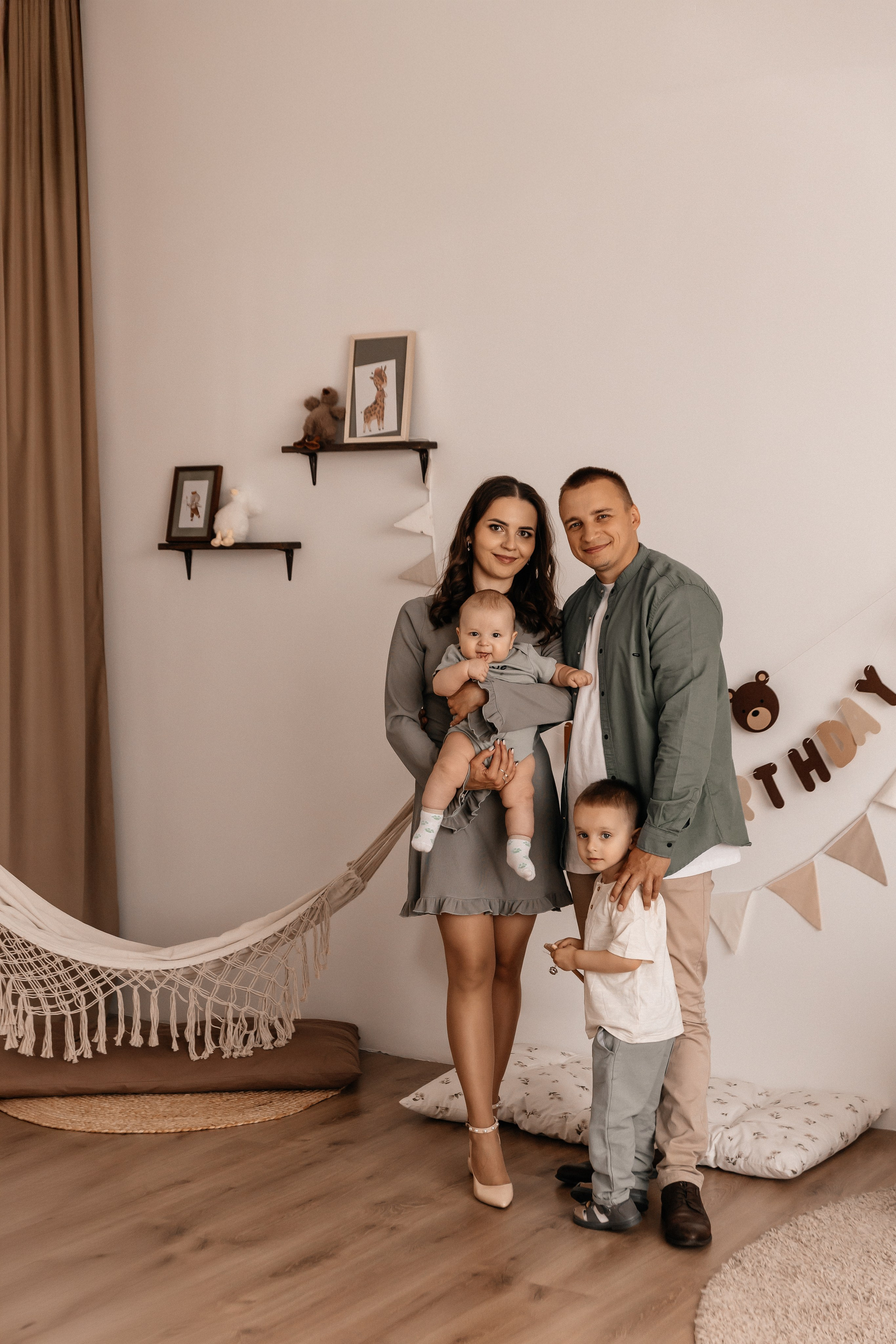 Павел, Кристина, Святослав, Елисей. Семейный фотограф Минск Усова Ольга