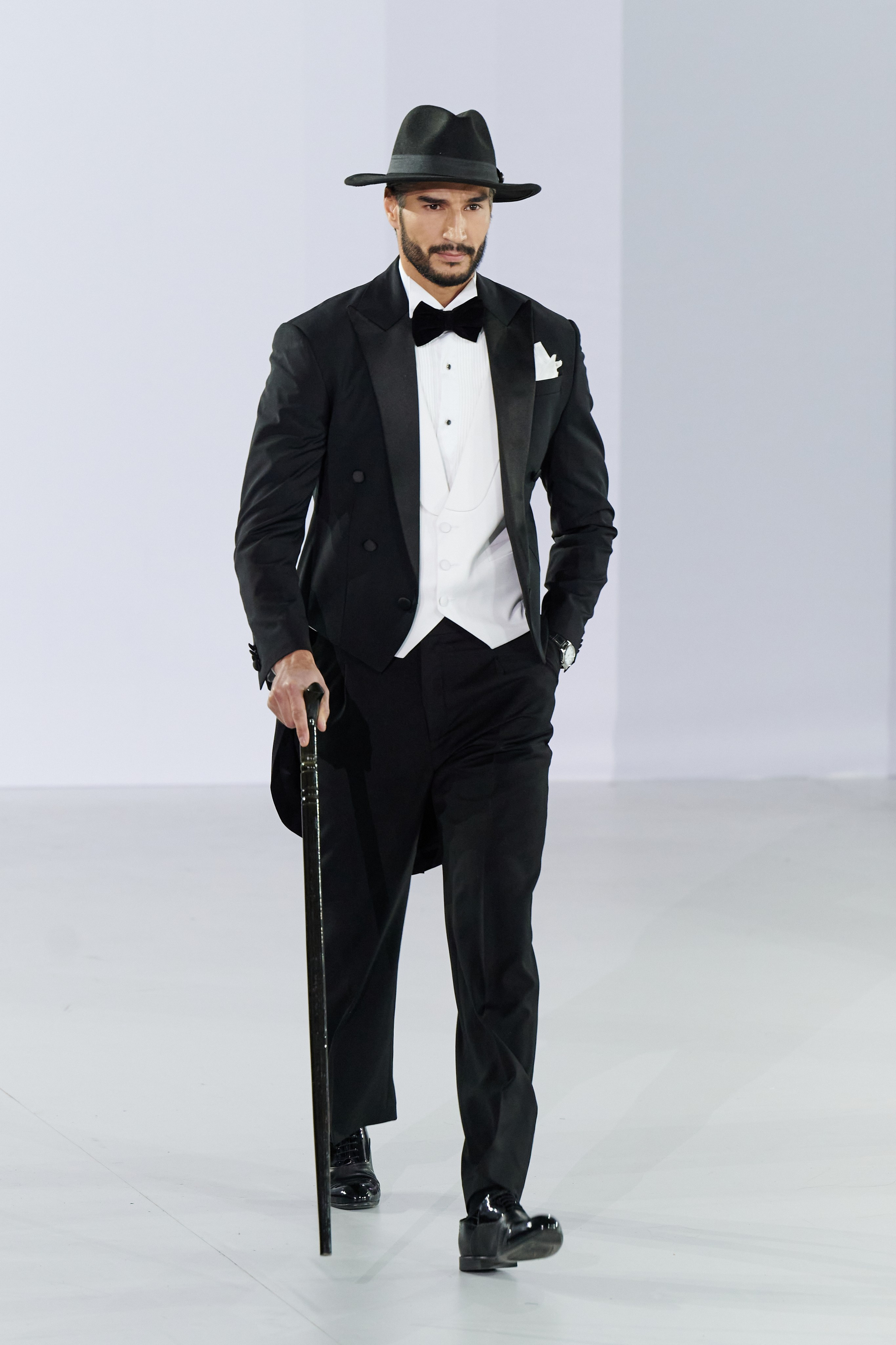 AZAMAT SOMATOV | 21.11.24. Nadi Valiyeva | Fashion & Art Photographer