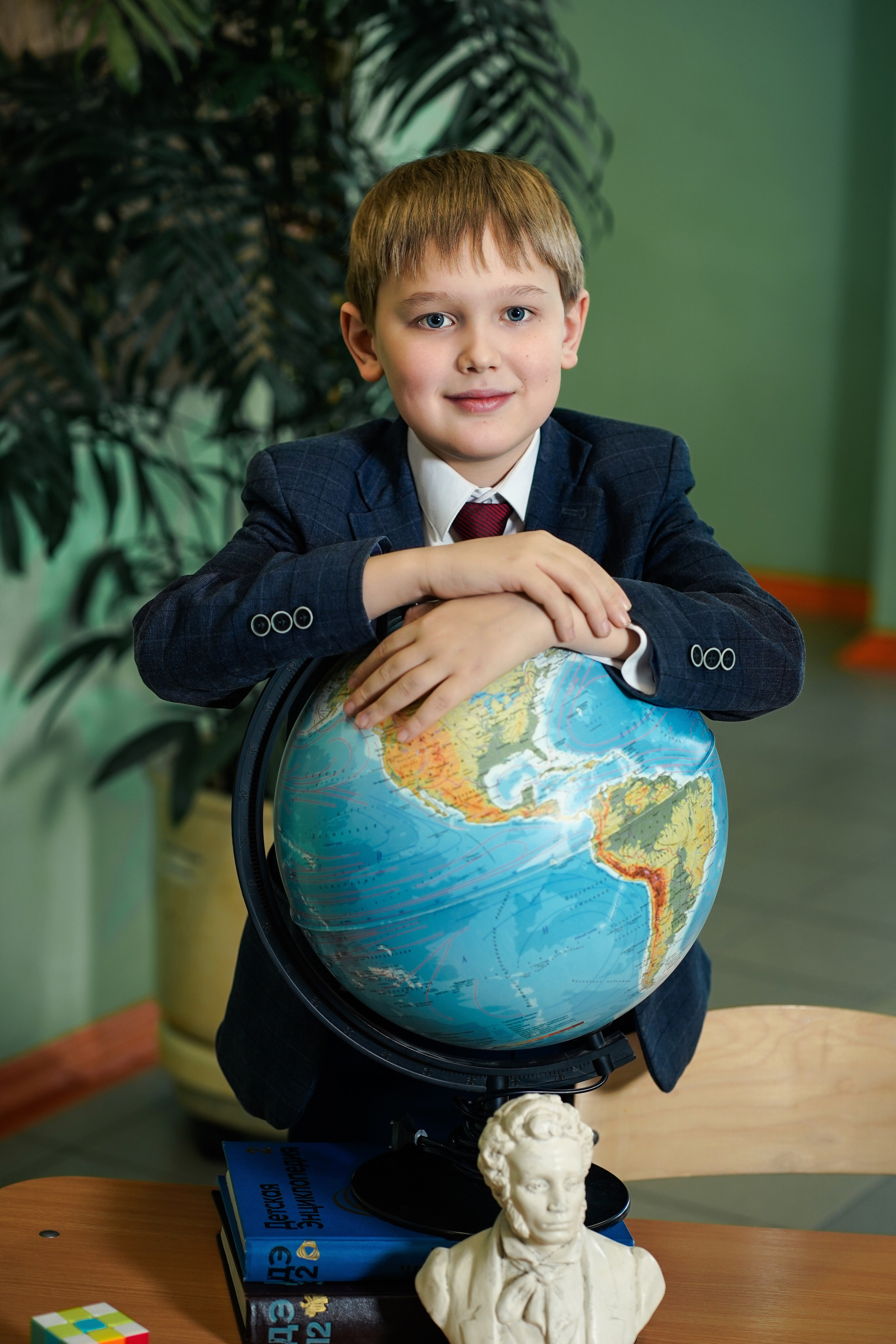 Выпускные альбомы, 4 класс Школа № 175 школьная фотосессия. Семейный и портретный фотограф в Екатеринбурге Анна Лобанова