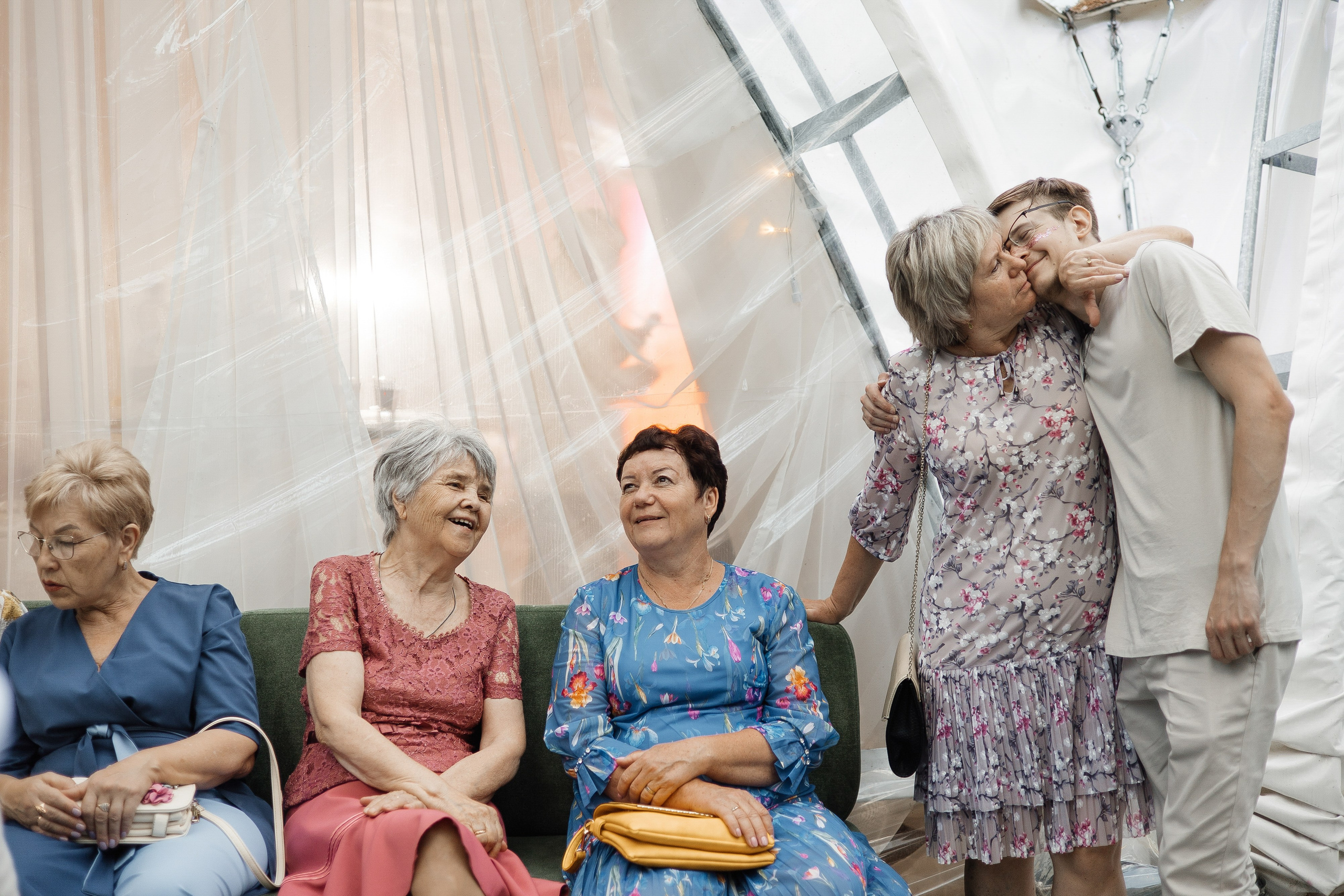 Вот такая заварушка. Свадебный фотограф Саша Базенко