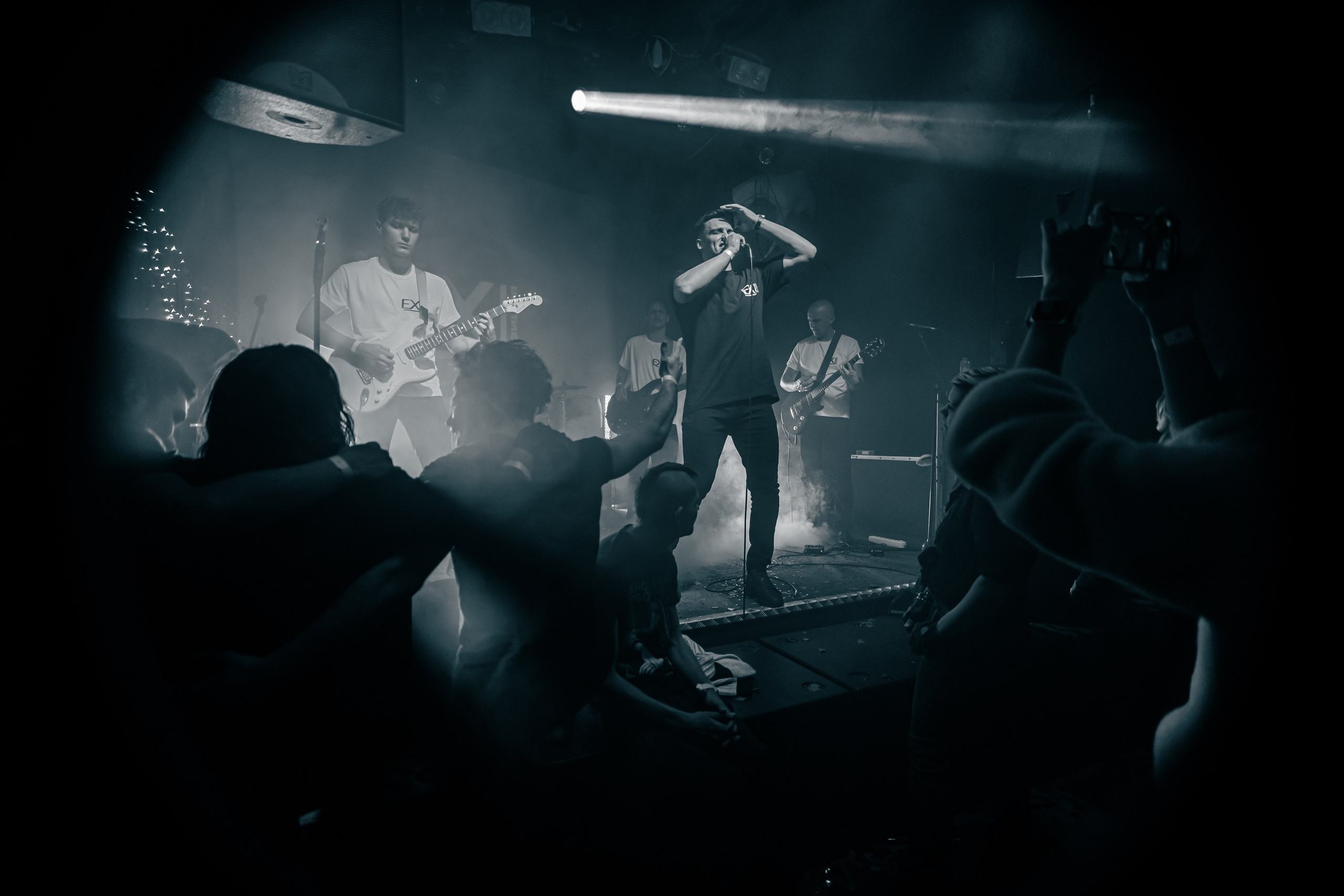 Ex-позиция. Рок-ёлка, клуб-галерея Эрмитаж. 21.12.2024. Фотограф Регина Крикунова г. Красноярск