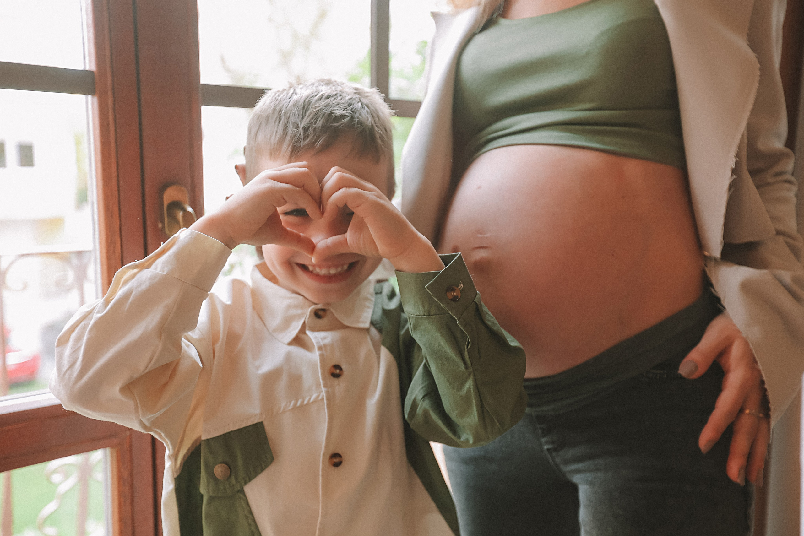 Фататум циклорама и зал. Семейный фотограф Тюмень, фотограф на роды Салмина Мария