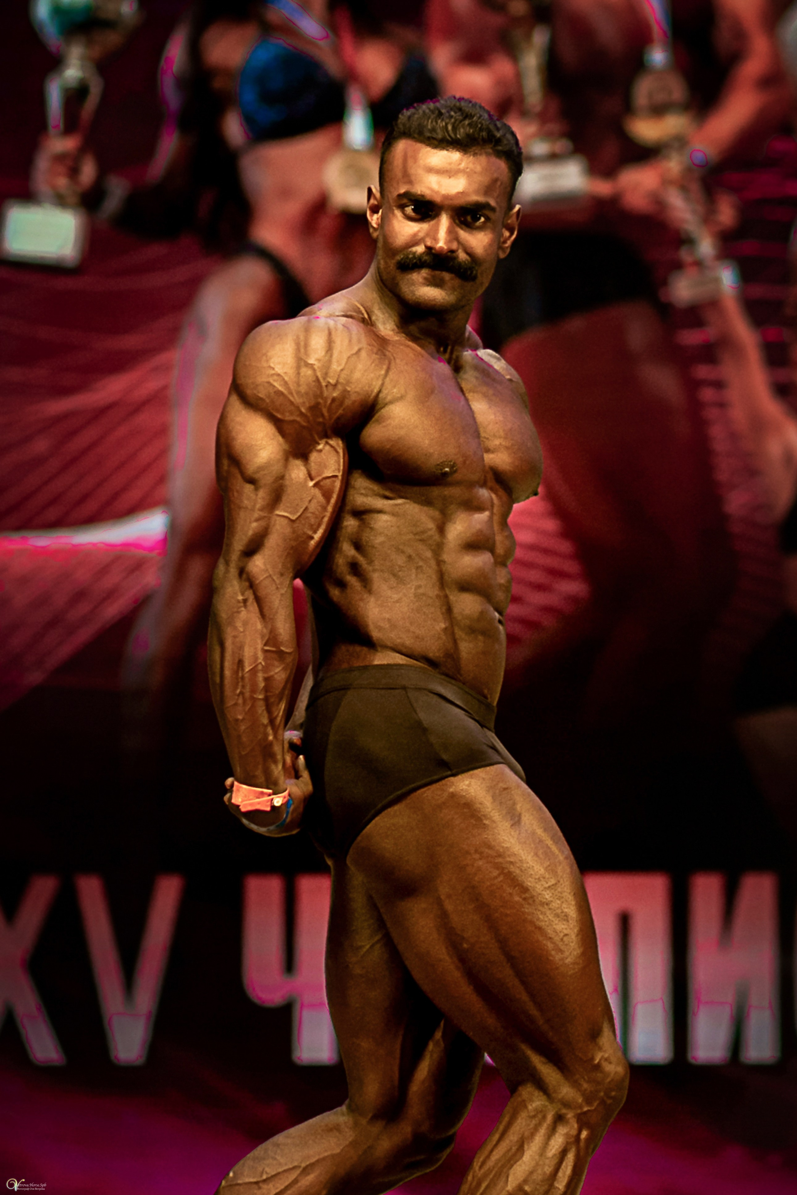 Чемпионат по бодибилдингу 2025. Фотограф женский и мужской портрет Санкт-Петербург