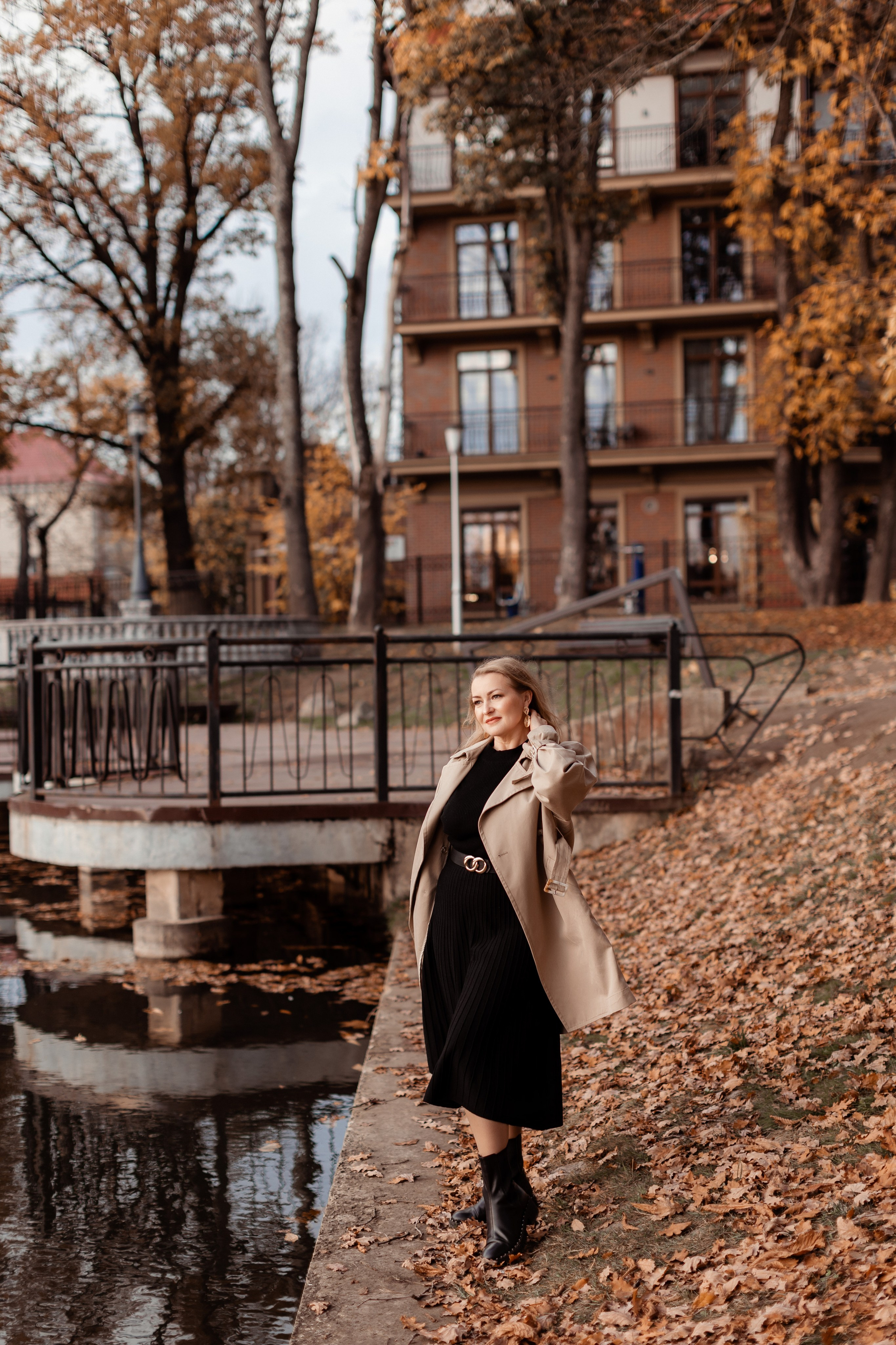 Прогулка по Амалиенау осень. Фотограф в Калининграде свадебная фотография, репортажная, фотосессии