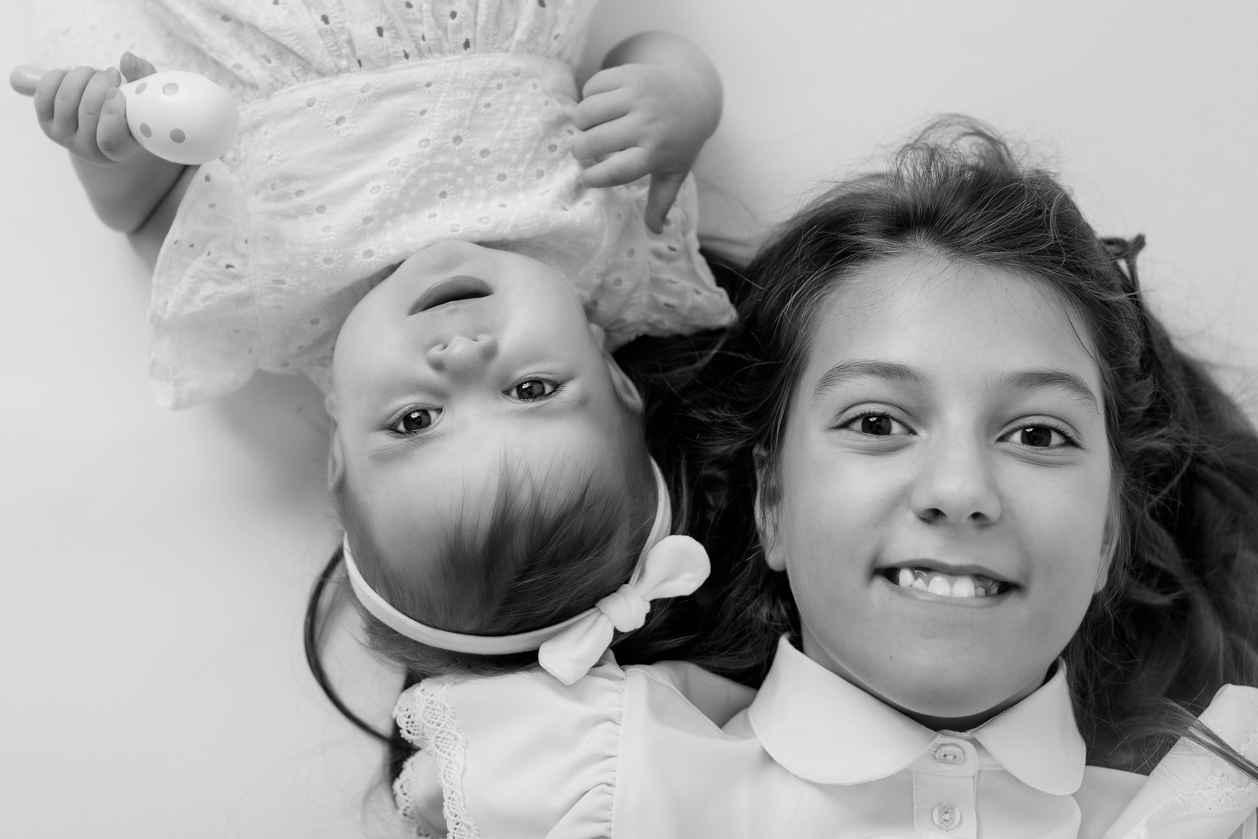 Ника и Кира. Детский фотограф в Долгопрудном и Москве