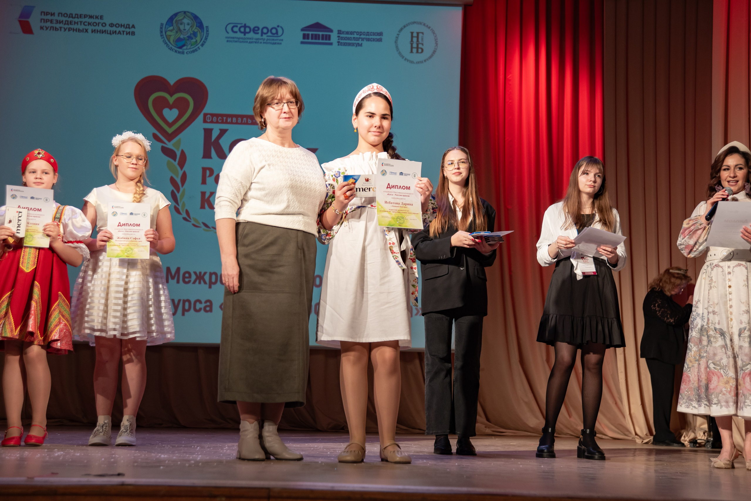 Репортажная съёмка концерта в Нижнем Новгороде. Фотограф Макс Огурцов в Нижнем Новгороде