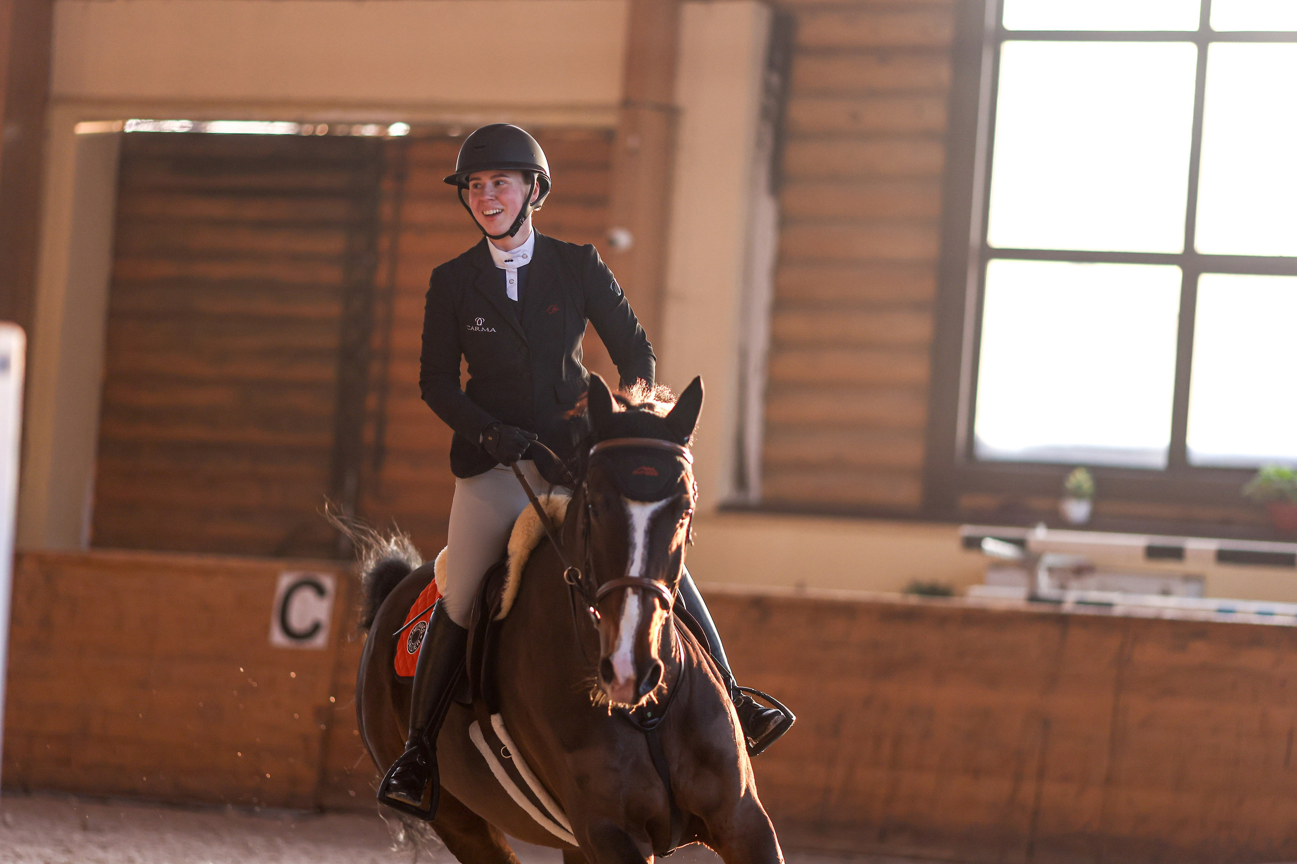 Зимние соревнования. Фотосессии с лошадьми