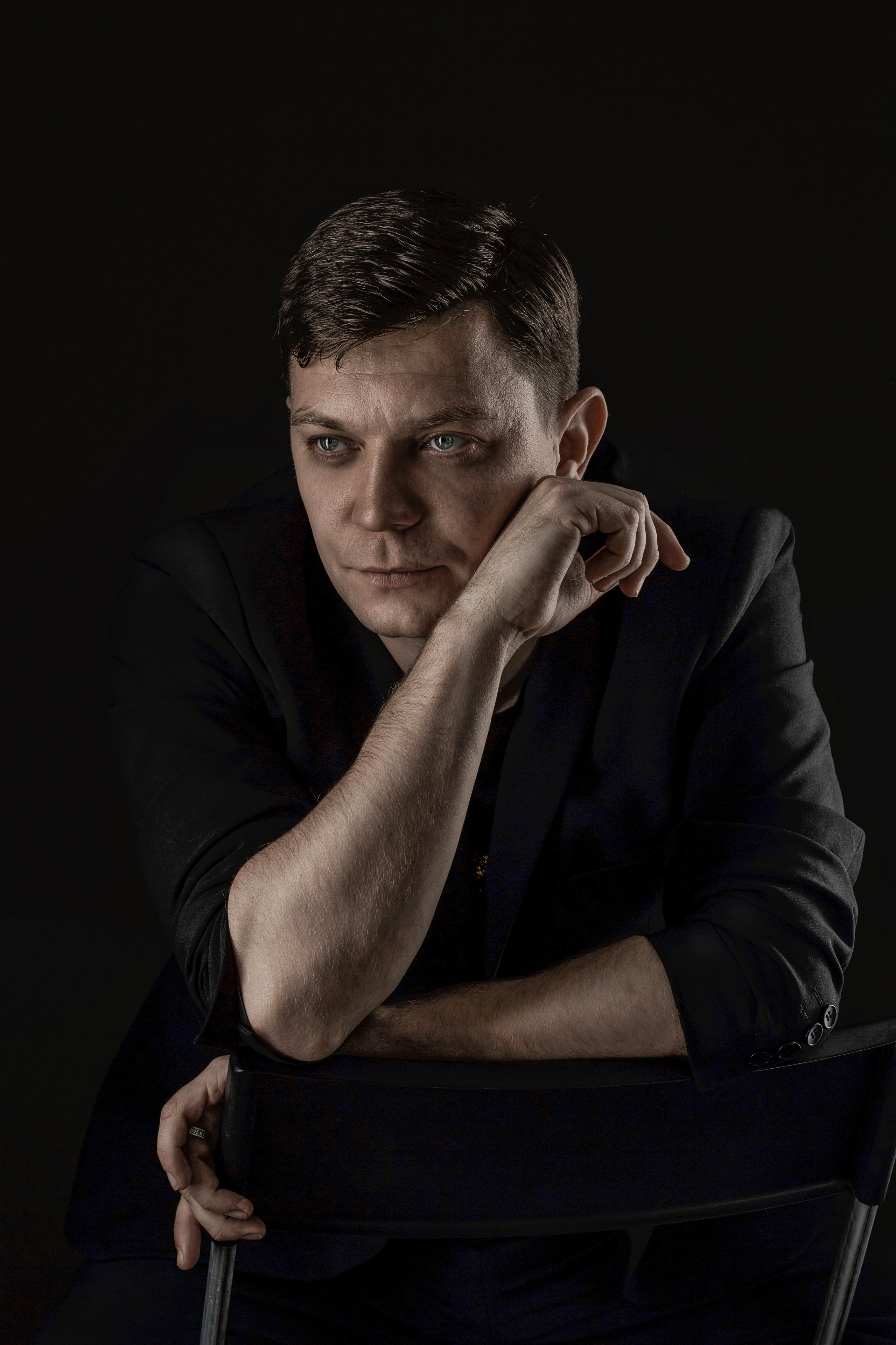 Саратовский актер театра и кино Евгений Сафонов. Свадебный фотограф, портретный фотограф в Москве и Саратове Оксана Анциферова