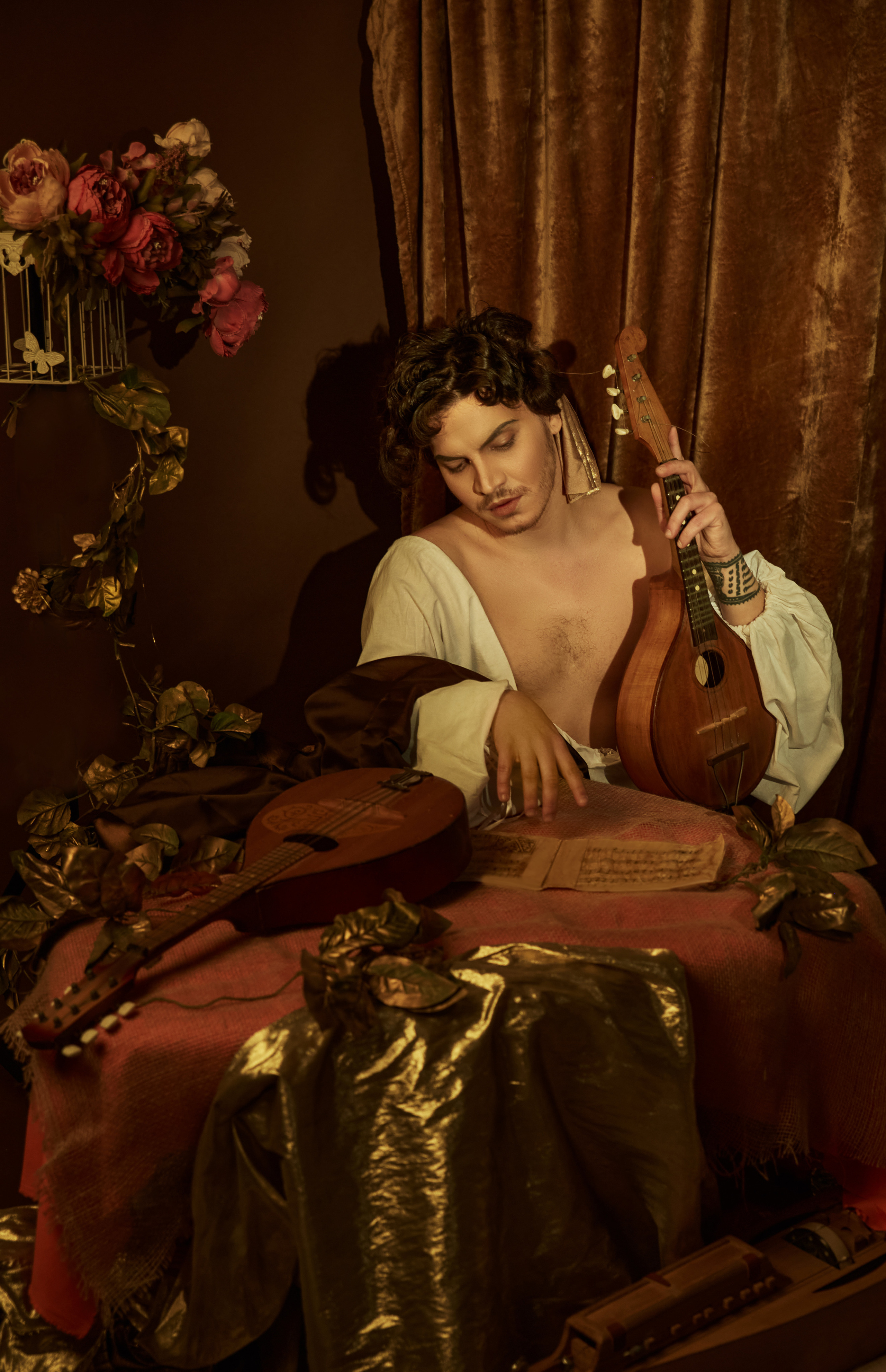 Образ под картину Караваджо " Лютнист». Свадебный фотограф, портретный фотограф в Москве и Саратове Оксана Анциферова