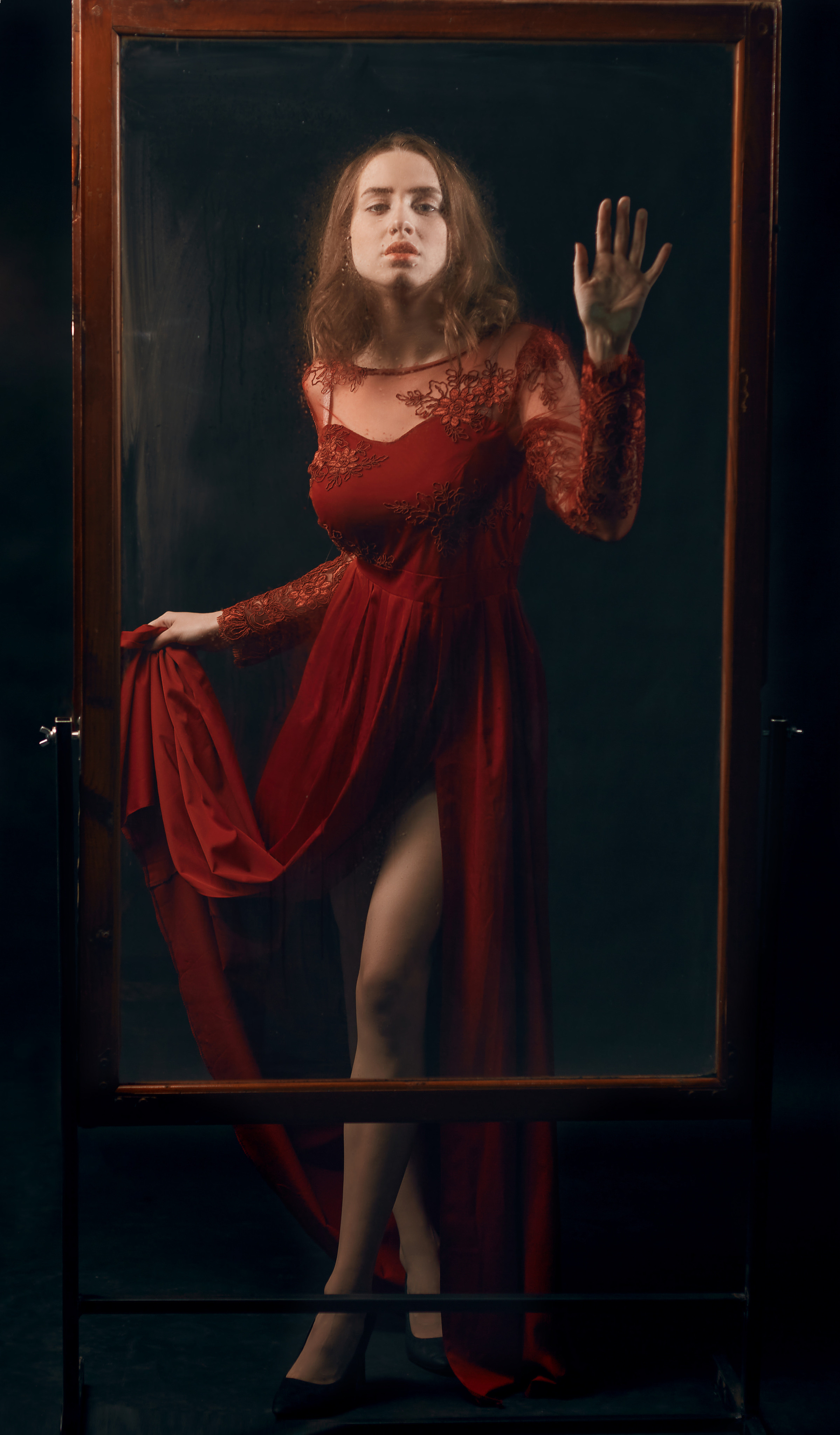 Лиза с яблоком. Свадебный фотограф, портретный фотограф в Москве и Саратове Оксана Анциферова