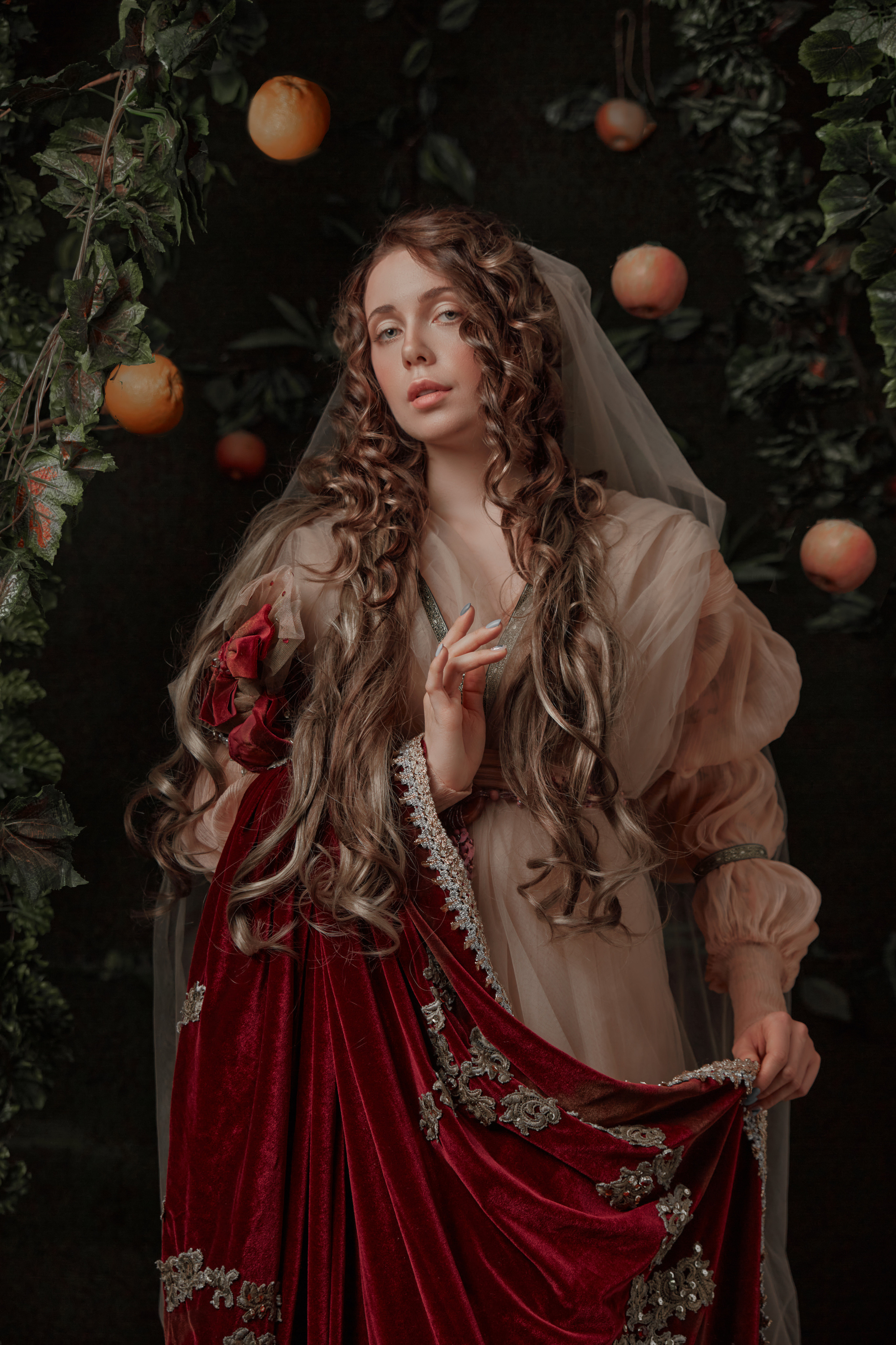 Образ под картину Боттичелли «Весна». Свадебный фотограф, портретный фотограф в Москве и Саратове Оксана Анциферова