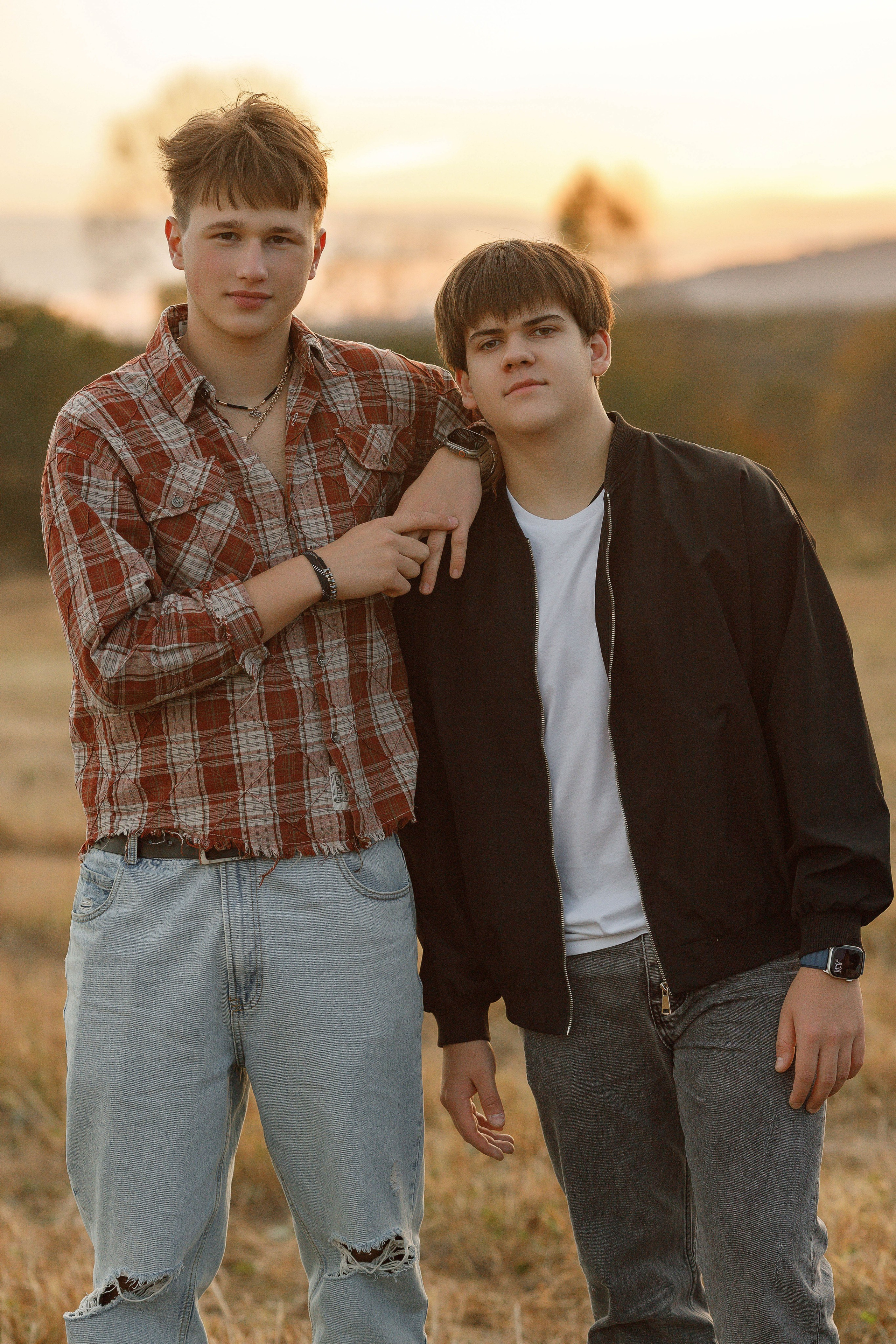 Осень 11 класс (съемка в поле). Photoalbum-vl.ru