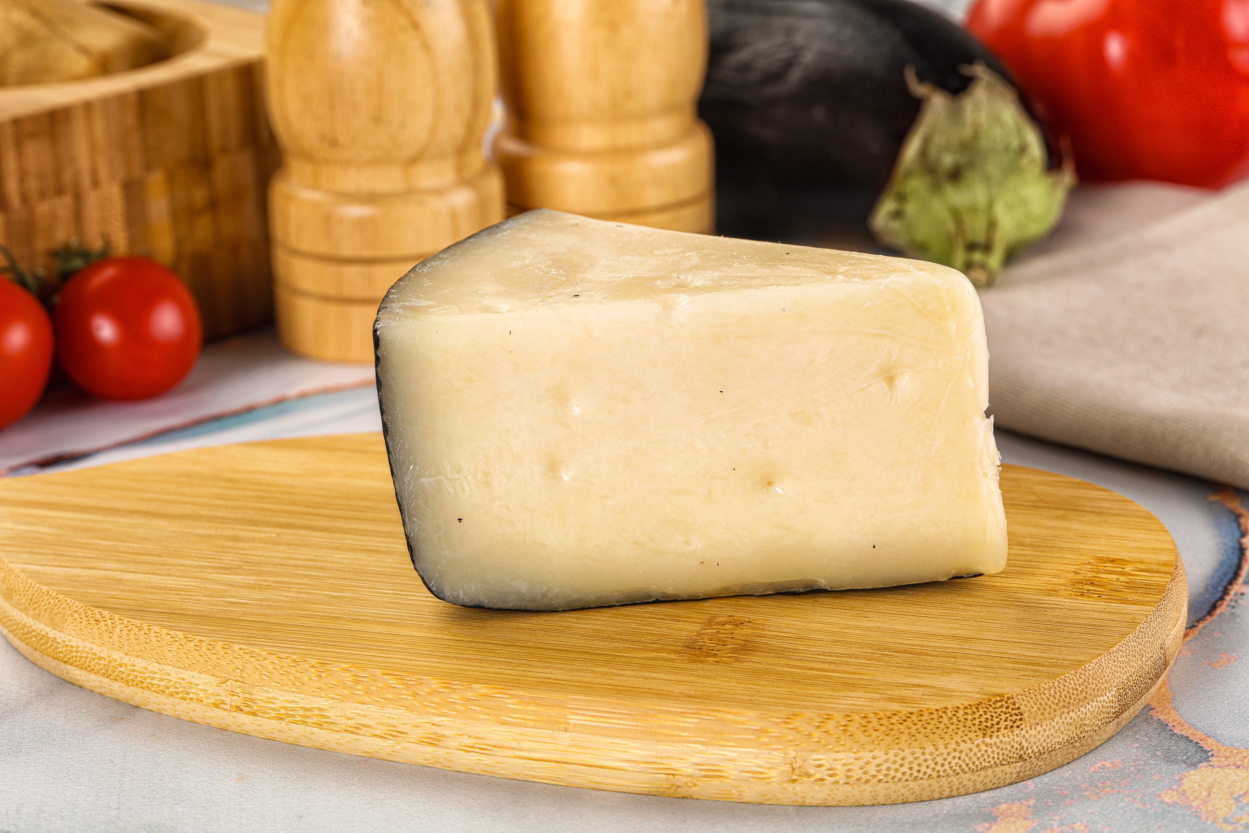 Съемка сыра и молочной продукции для производителей. Фуд-фотограф Андрей Старостин — съемка еды в Москве. 9000 руб. в час