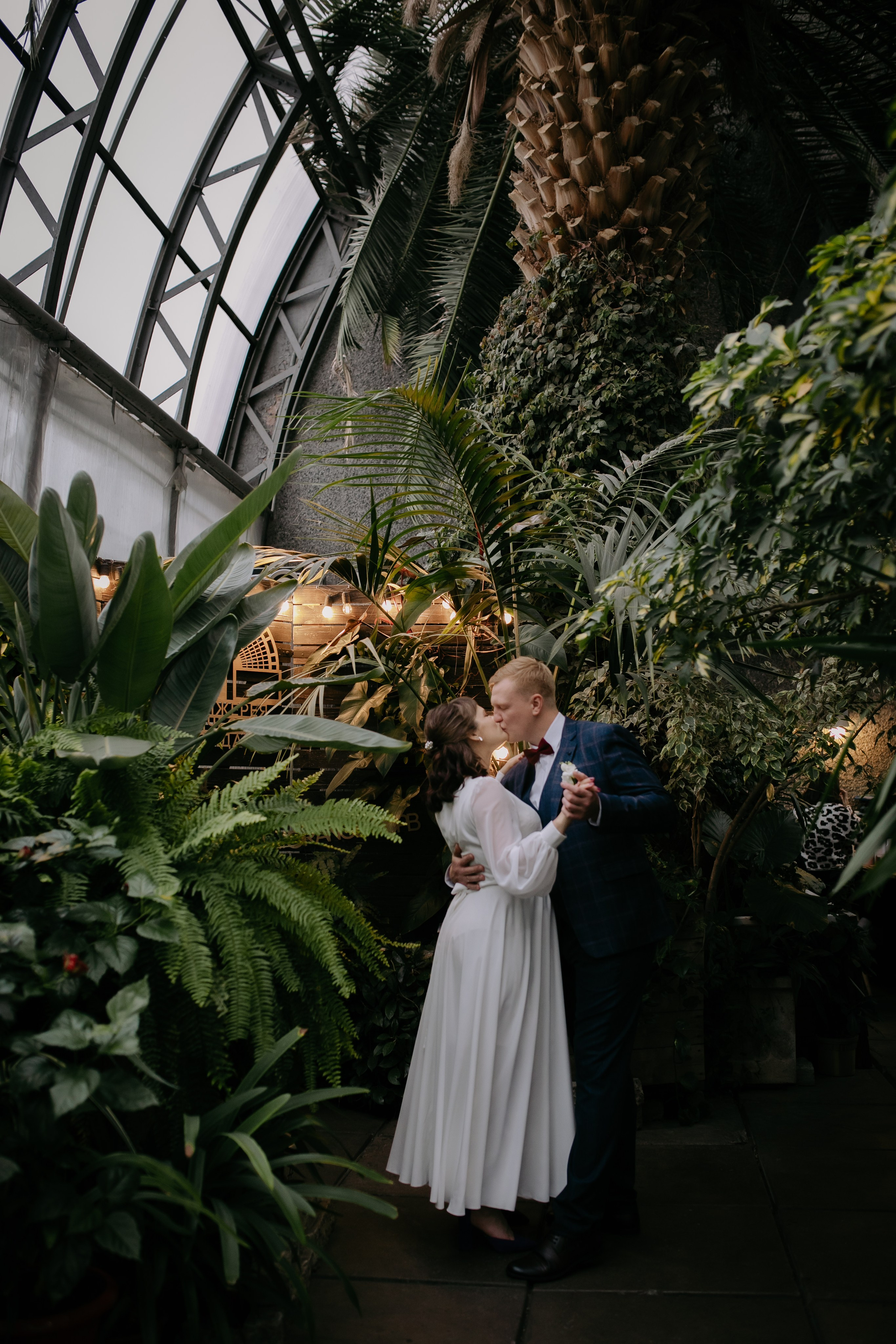 Свадьба во 2-м дворце бракосочетания в спб и Оранжерее Таврического сада. Фотограф в Санкт-Петербурге Разиля Идиятуллина