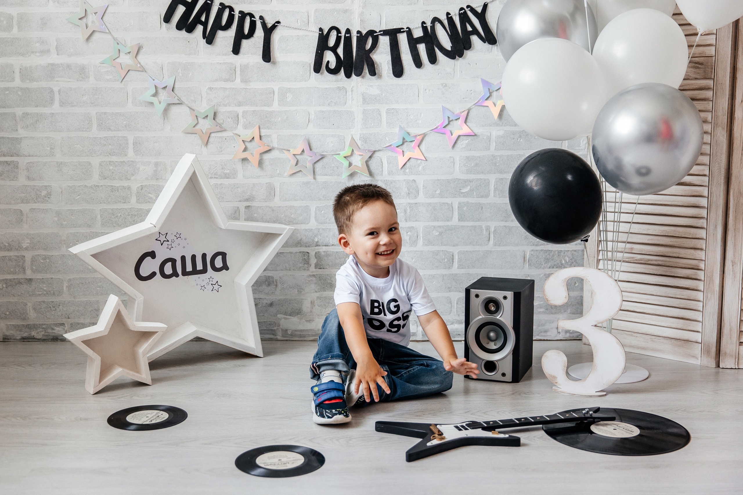 Гитара (до 3 лет). Детский фотограф, выпускные альбомы в Нижнем Новгороде Бодягина Мария