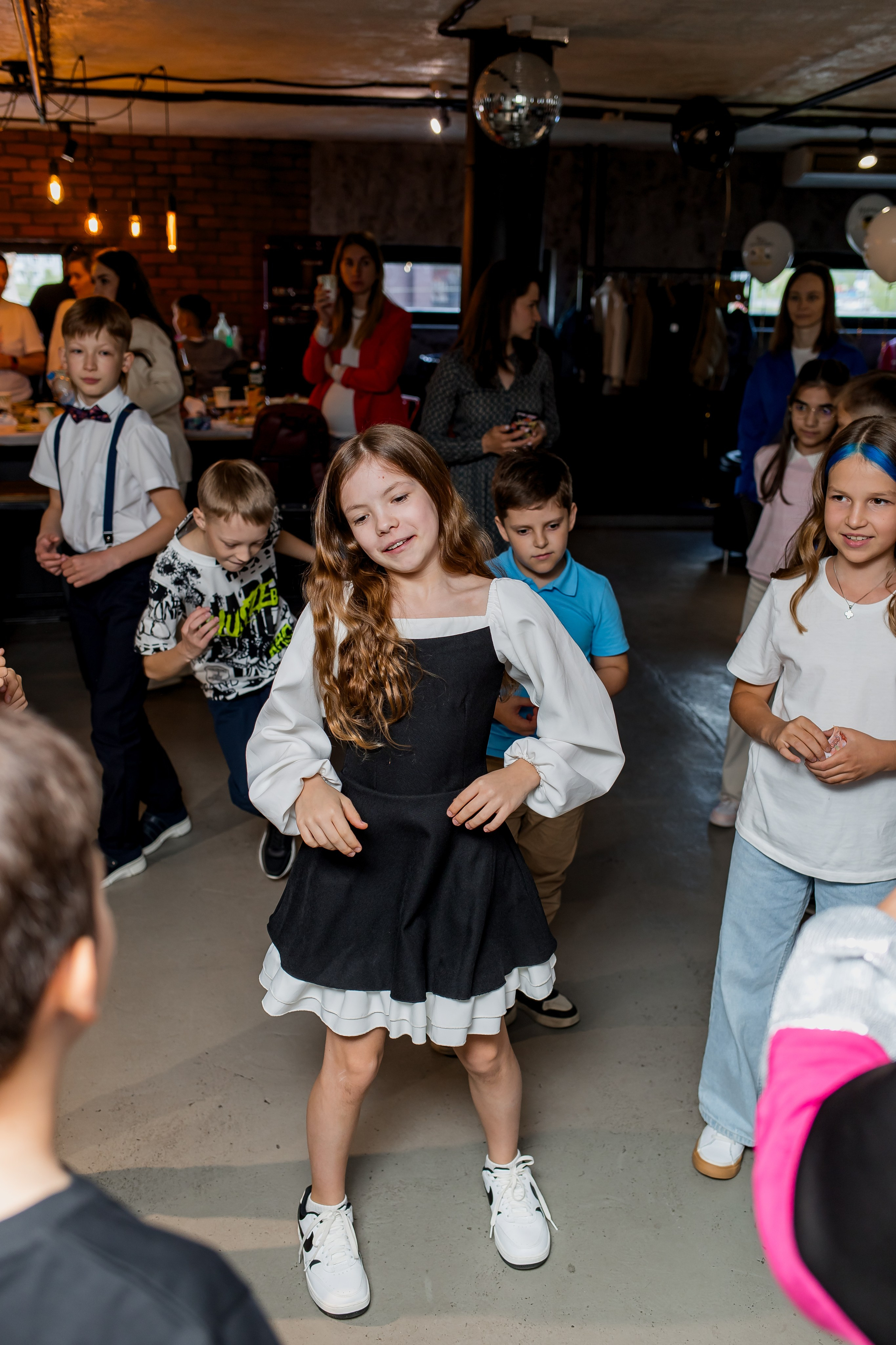 Выпускной 4 класс. Фотограф в Москве Авдеева Мария