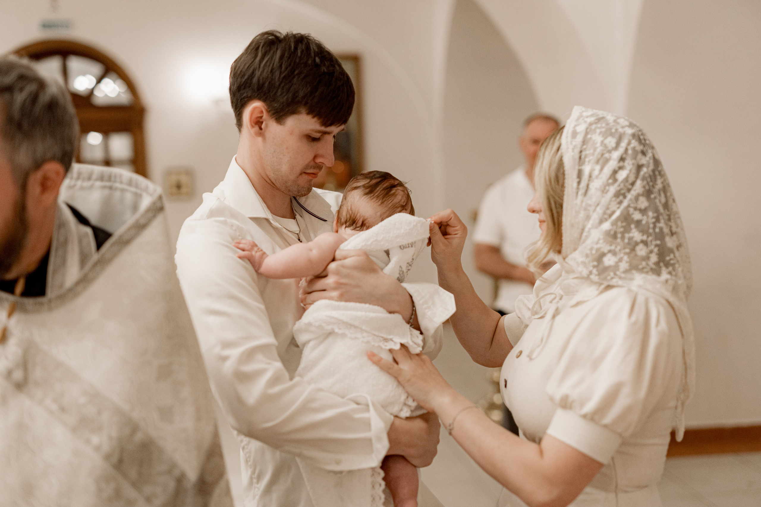 Таинство Крещения Саши. Фотограф новорождённых Newborn Москва