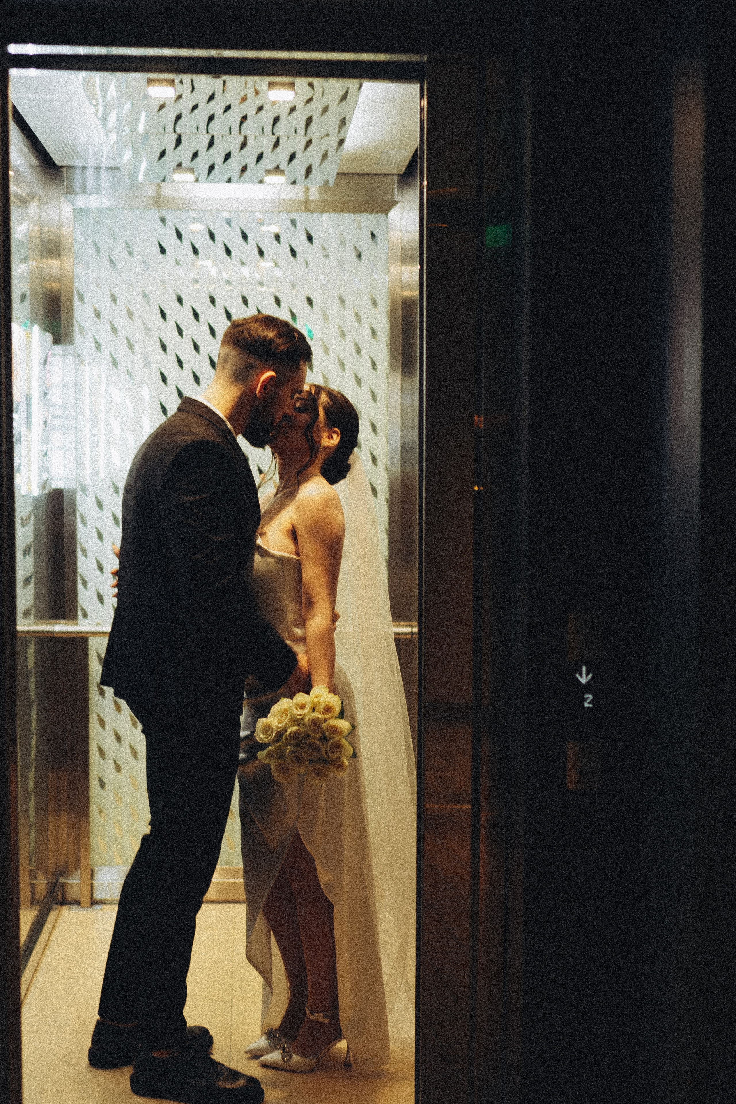 СВАДЕБНАЯ СЬЕМКА СБОРОВ ЖЕНИХА И НЕВЕСТЫ В ОТЕЛЕ И ТАКЖЕ ФОТОСЕССИИЯ В ОТЕЛЕЕ МЕГАПОЛИС БРЯНСК. Профессиональный фотограф, Санкт-Петербург — Виктория Богомолова