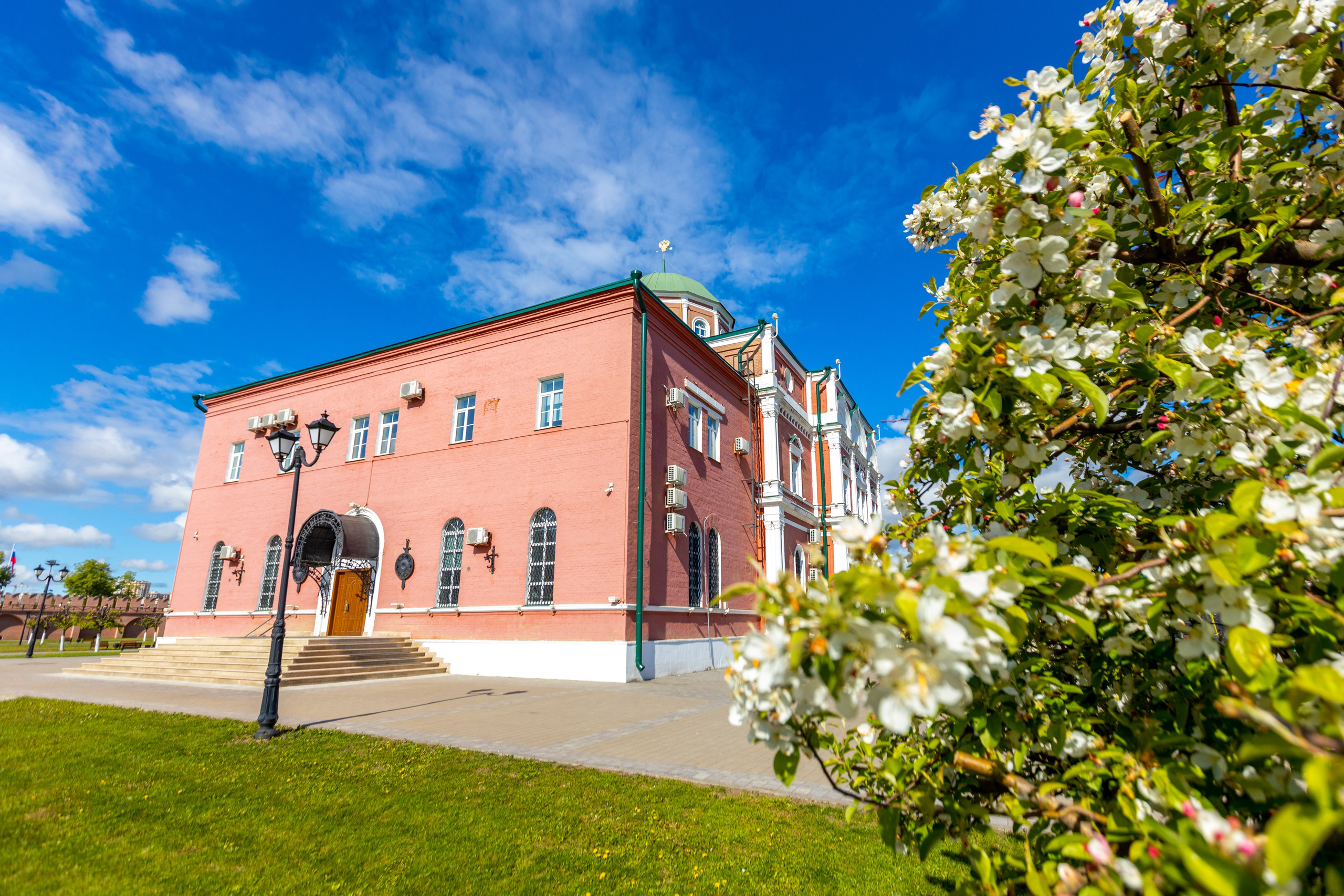 Весеннее цветение в Туле. Фотограф в Туле Крупский АнДРей. Фотостудия «КАДР71» в Туле