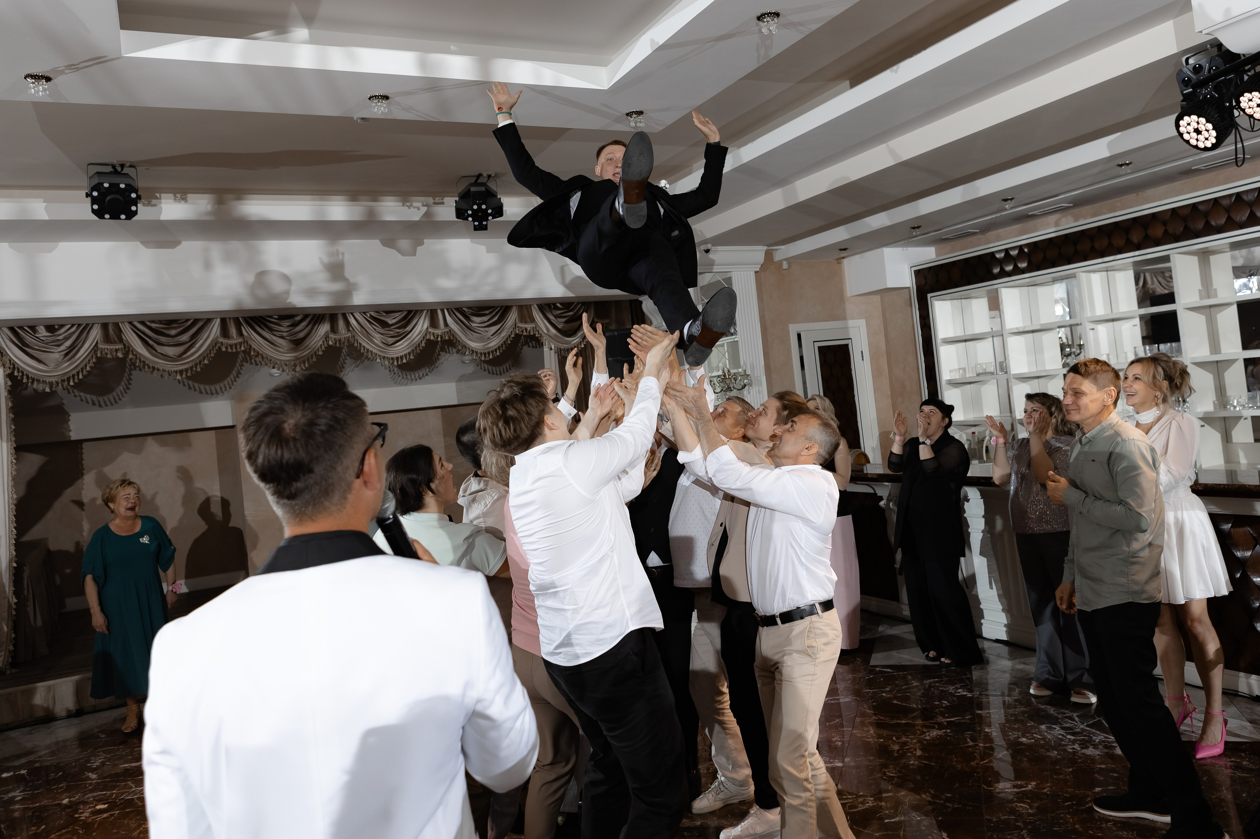 Валерия и Евгений. Свадебный и семейный фотограф в Челябинске. Аврамец Анна