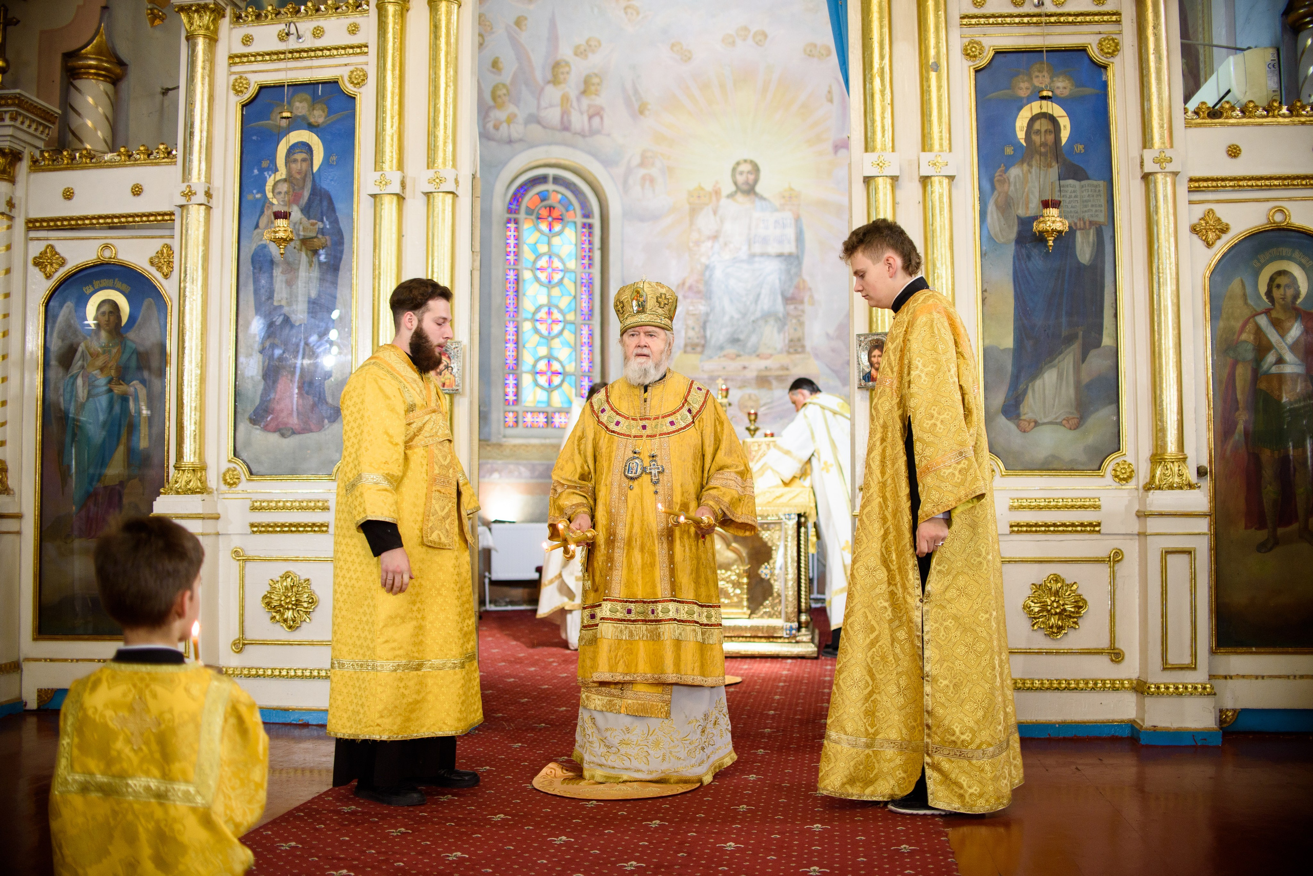 Воскресная литургия 29.10.2023. Семейный и свадебный фотограф в Феодосии и Коктебеле