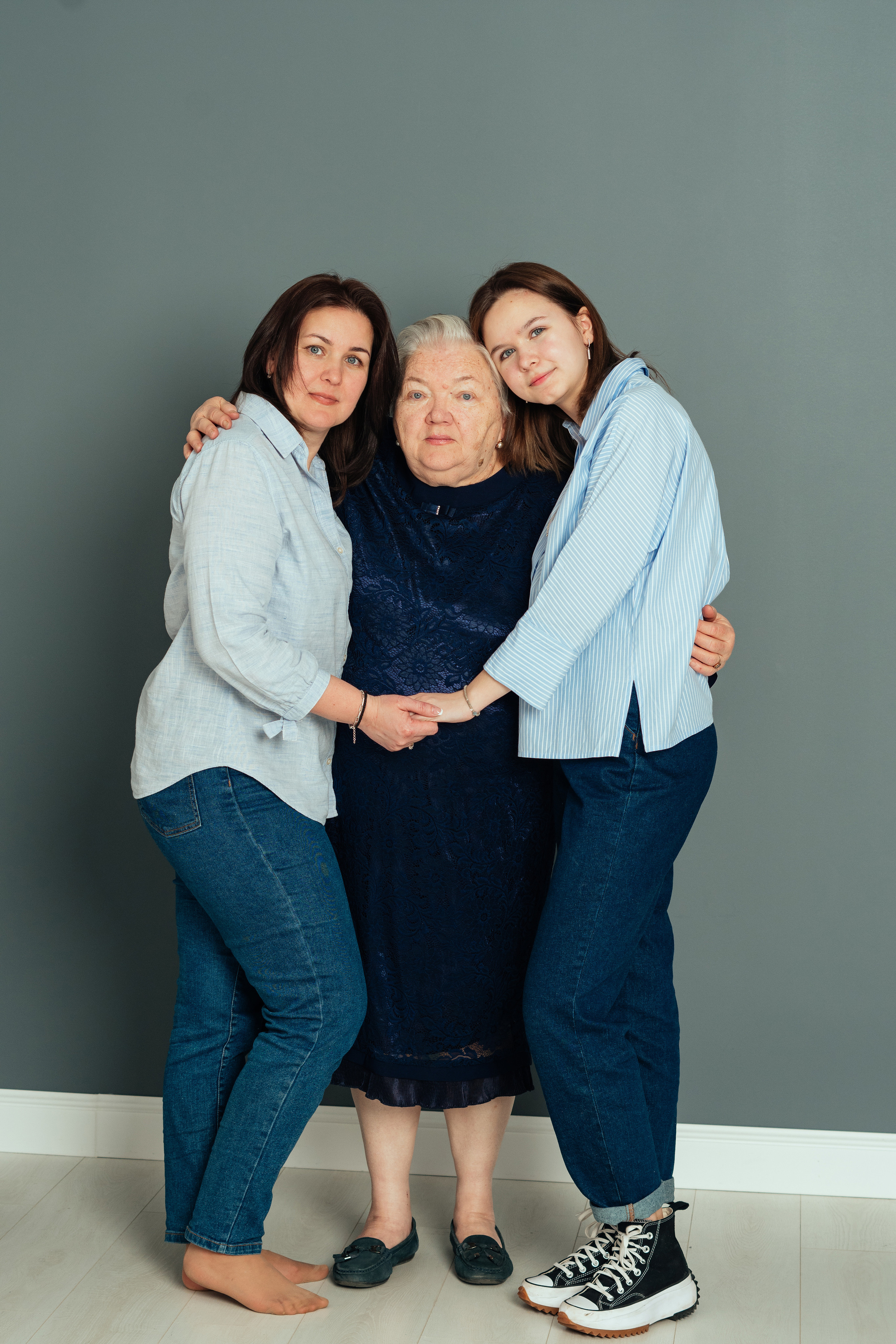 Три поколения одной семьи. Семейный фотограф Пятигорск, Кисловодск, Эльбрус. Марина Вяликова