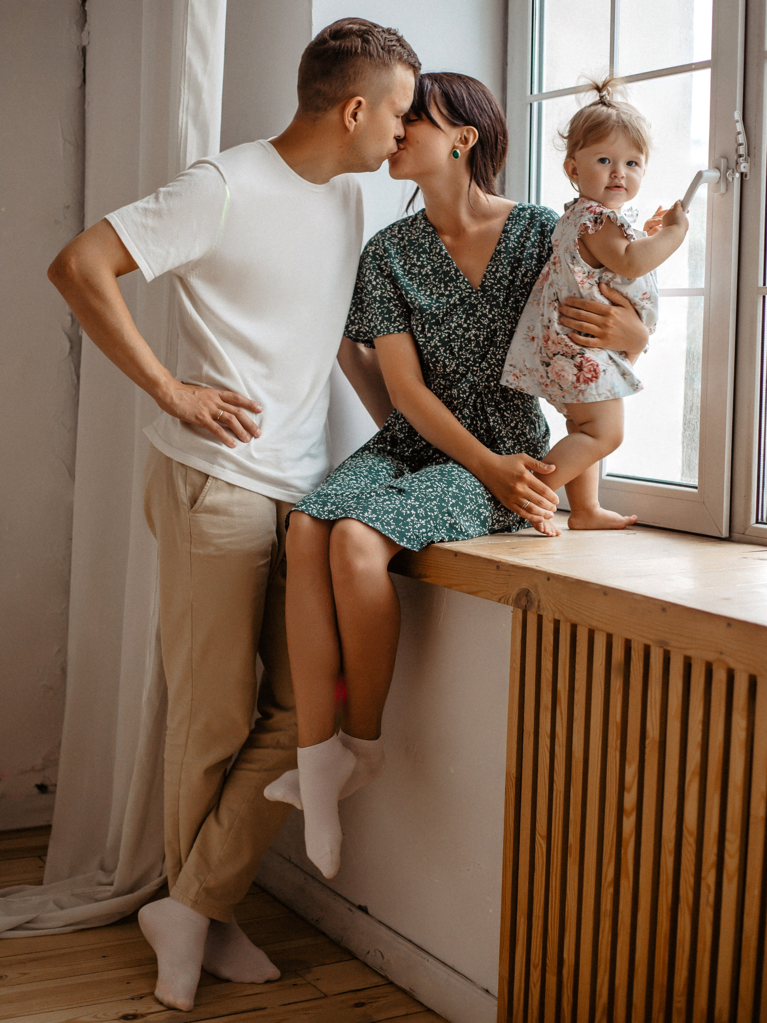 Кирочке 1 годик -Фотостудия Light room- Лайтрум -Ленина 38а. Семейный и детский фотограф в  г. Екатеринбурге Холодова Юлия