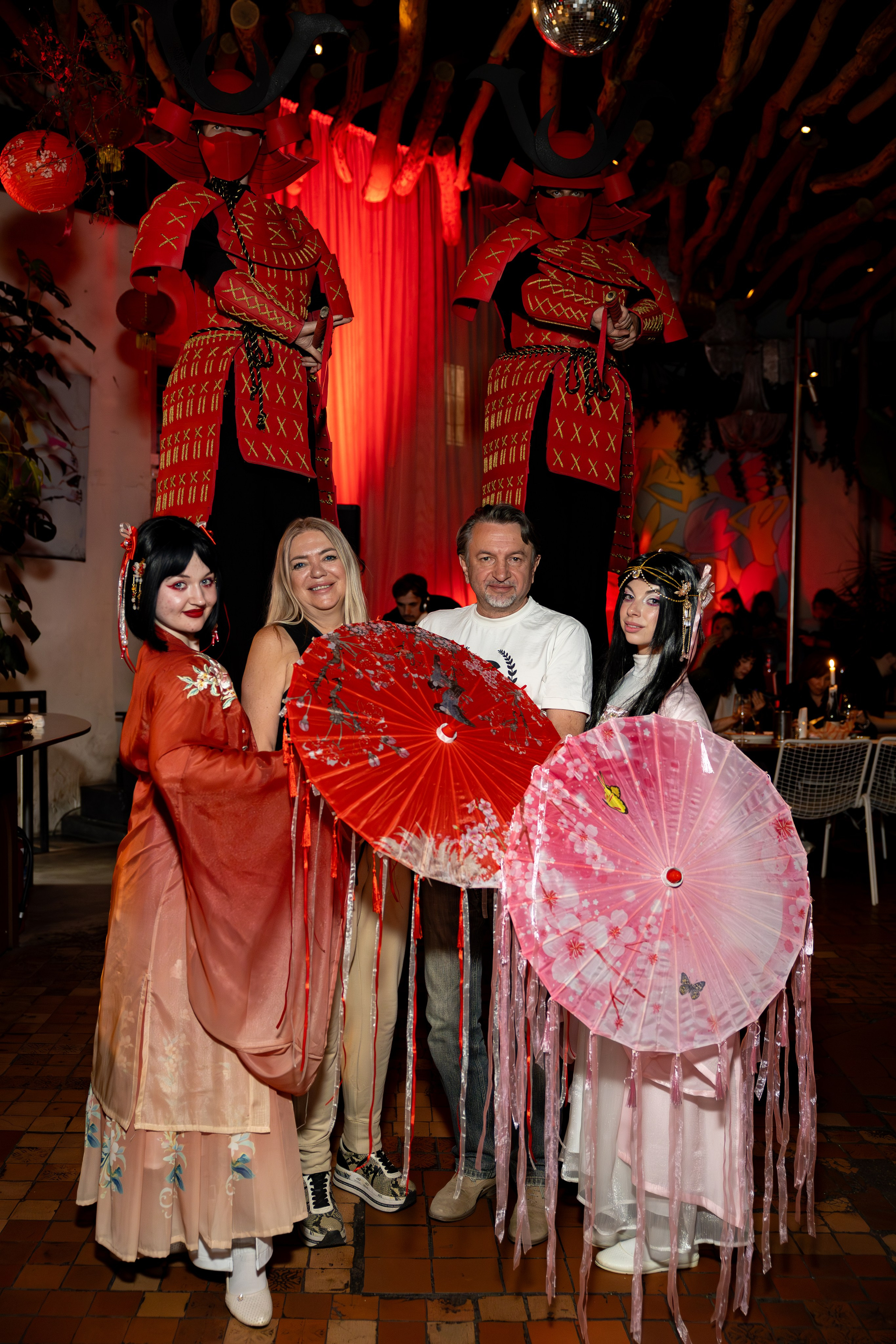 Азия в Гастродворе. Дженбаз Павел — фотограф в Ялте