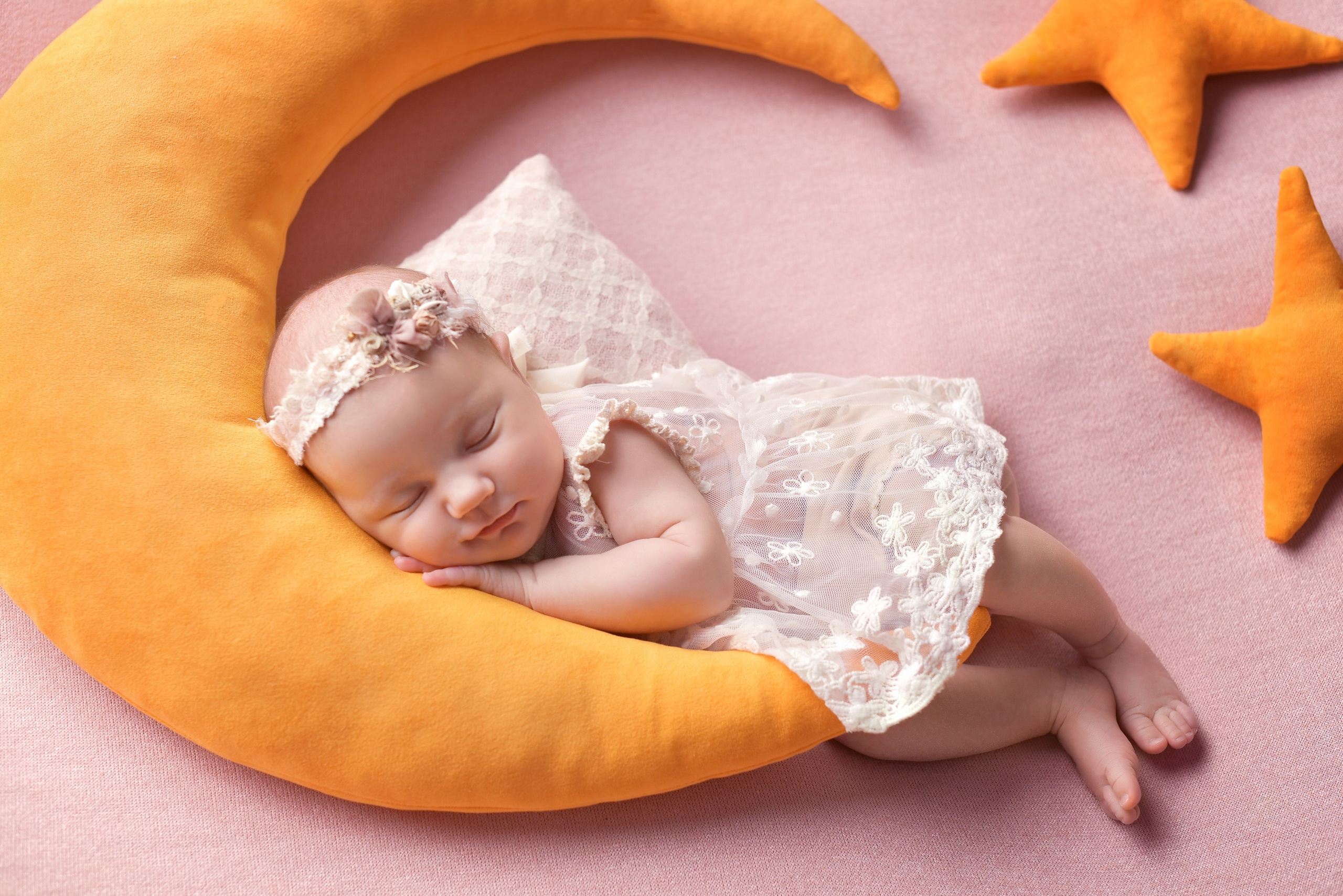 Девочки. Елена Комиссарова-фотограф новорожденных в г. Иваново