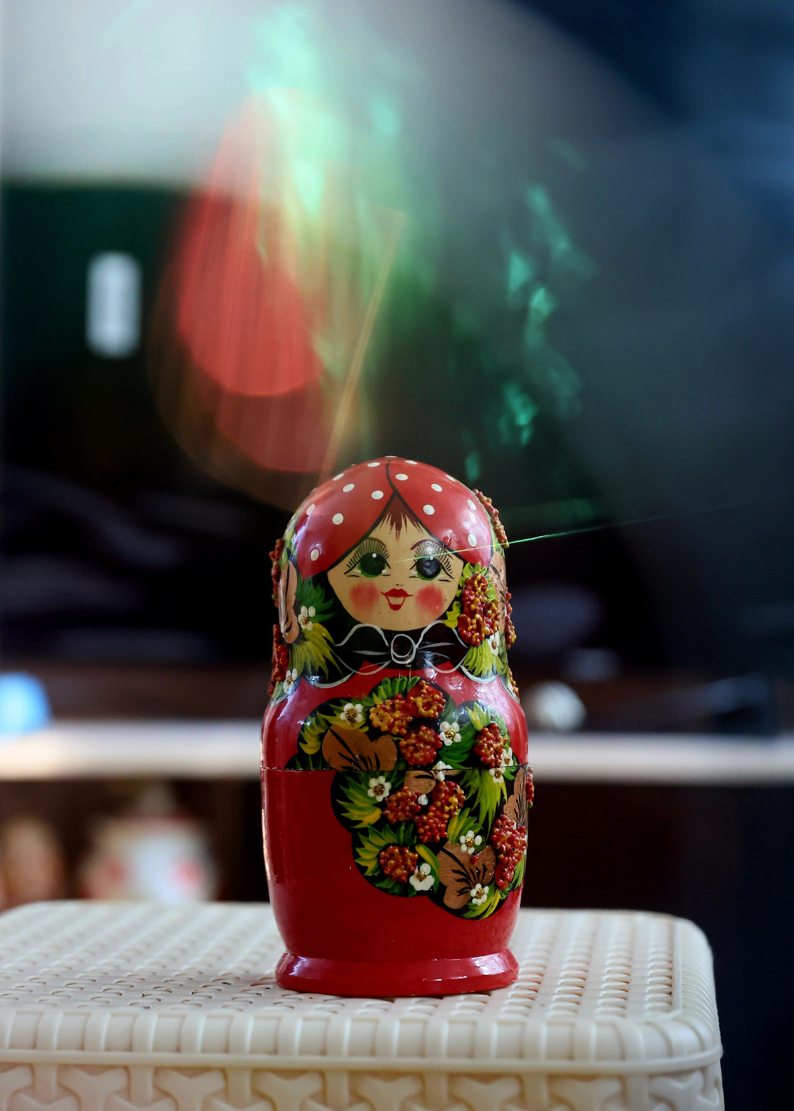 Призма Red+Gold /. Фотограф для маркетплейсов Михаил Бове