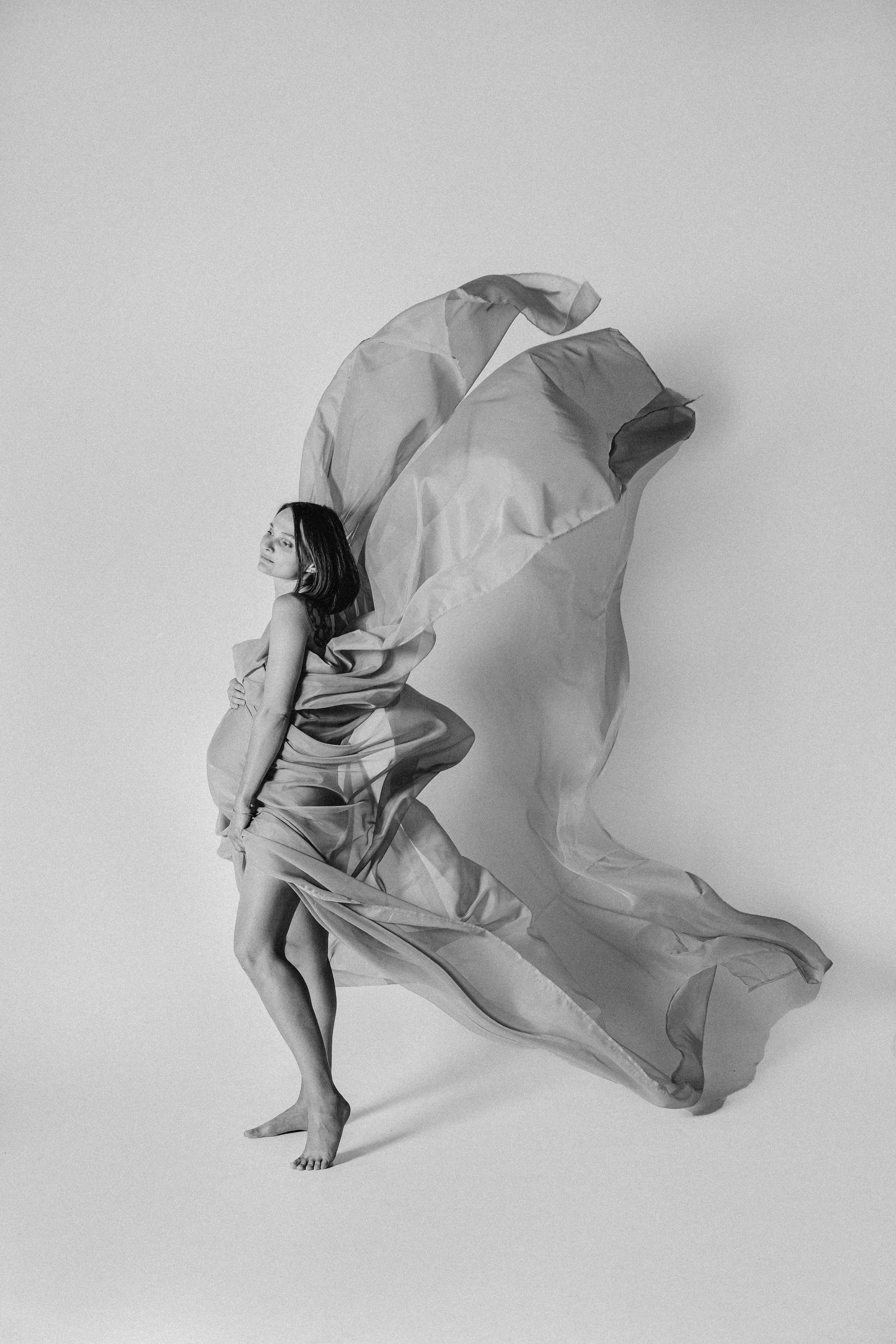 Беременность (минимализм). Фотограф Шунова Саша