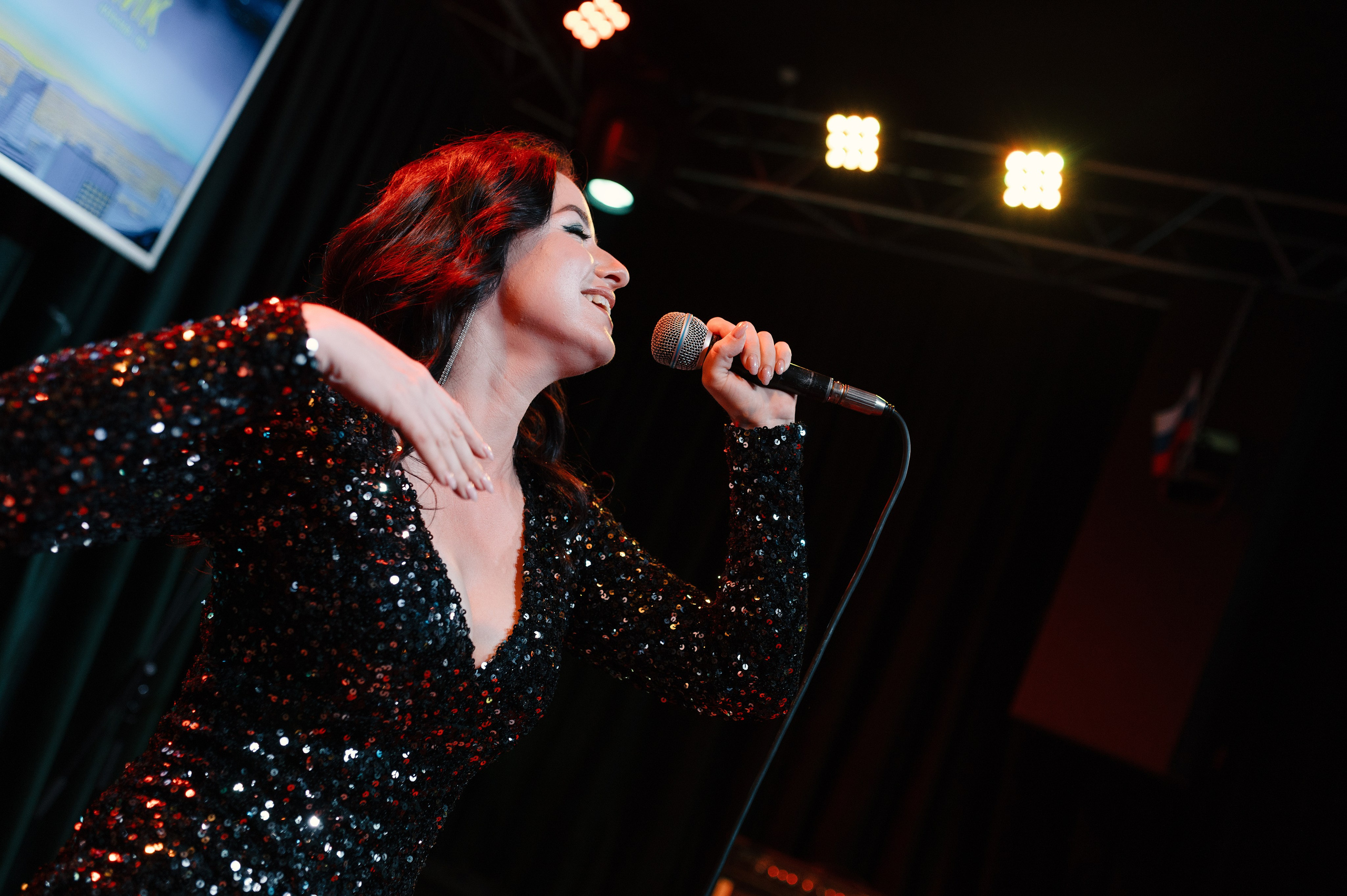 Поэтический клуб «Птицы». Квартирник, малый Рок бар. Профессиональная фотосессия в Краснодаре | Фотограф Денис Труфанов