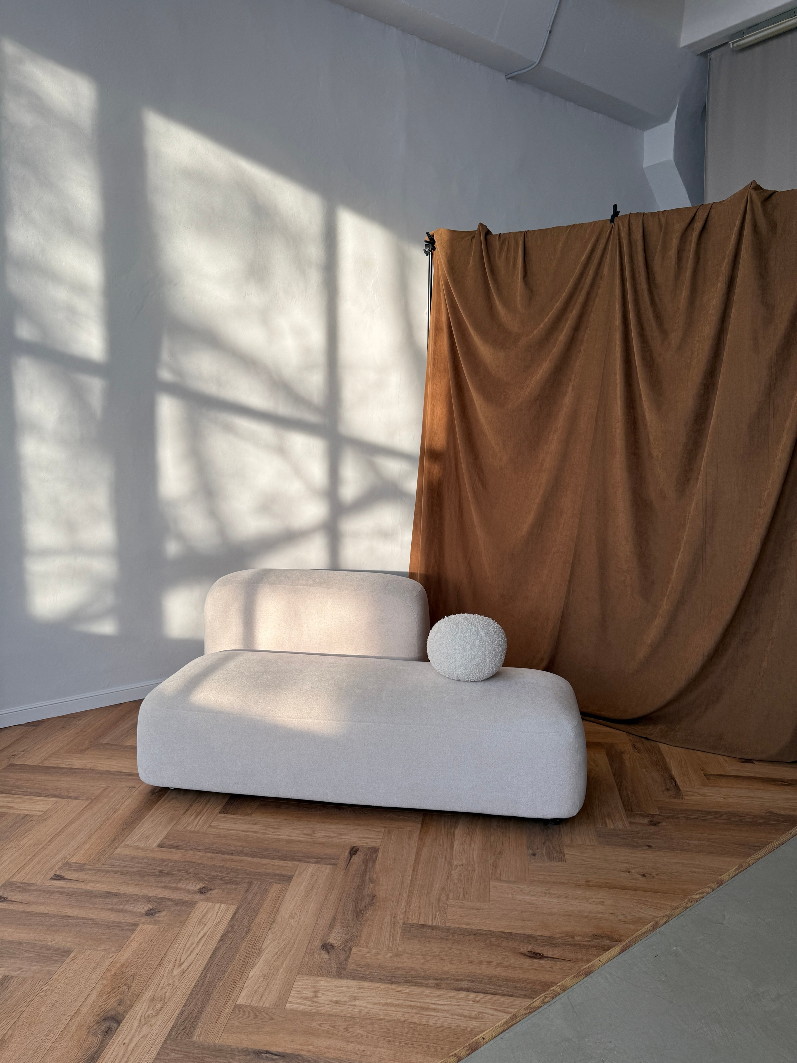 Зал AURA. AURA Фотостудия в Нижнем Новгороде