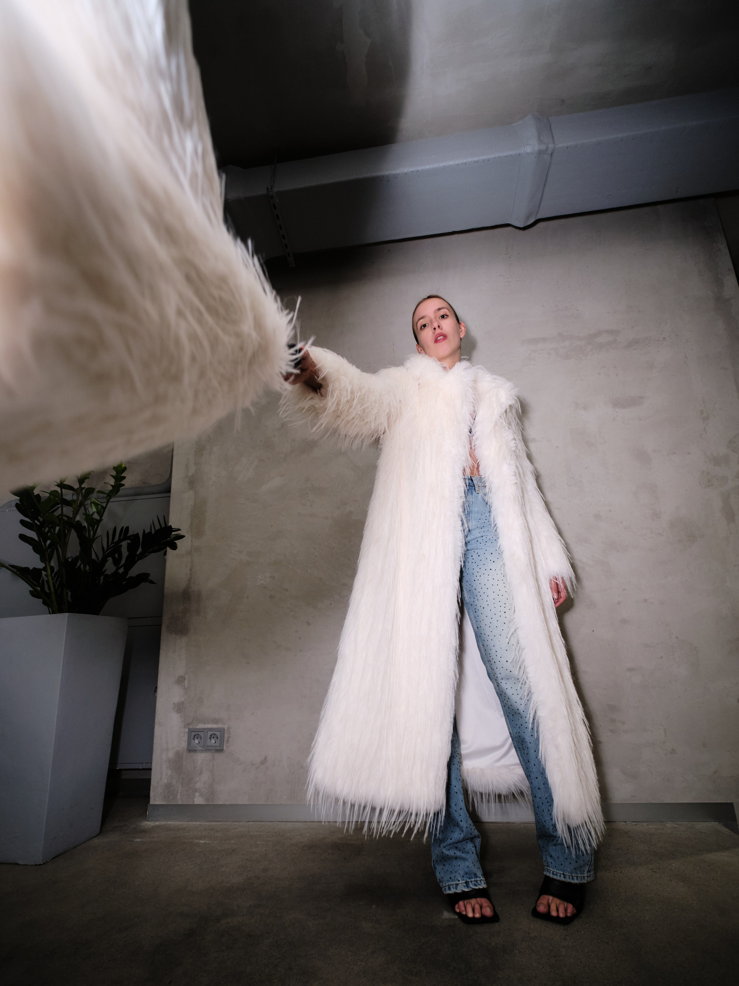 Flashin 2. Коммерческий, репортажный фотограф в Москве Лейла Мару