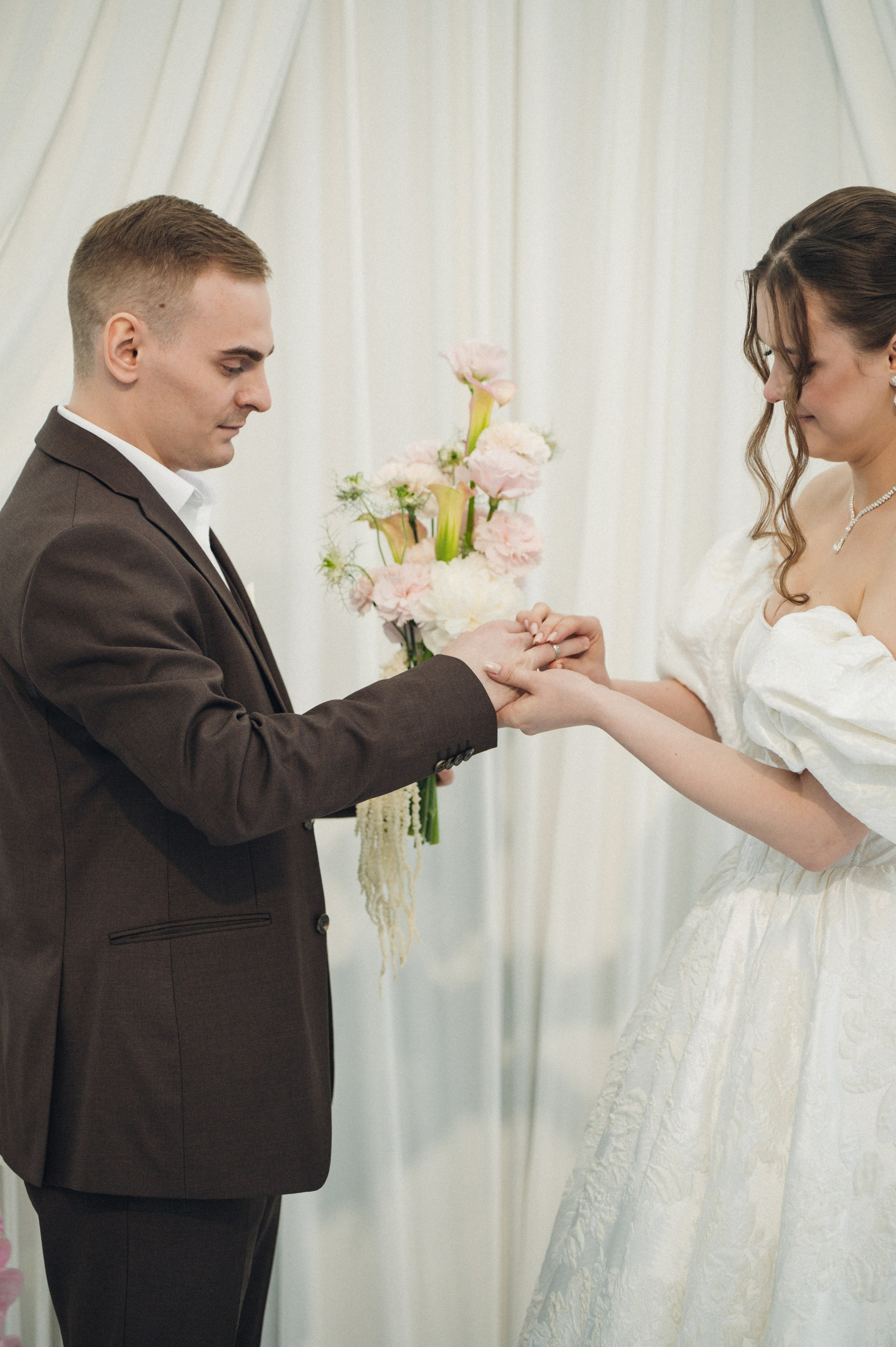 Алёна и Павел. Репортажный и свадебный фотограф в Сургуте