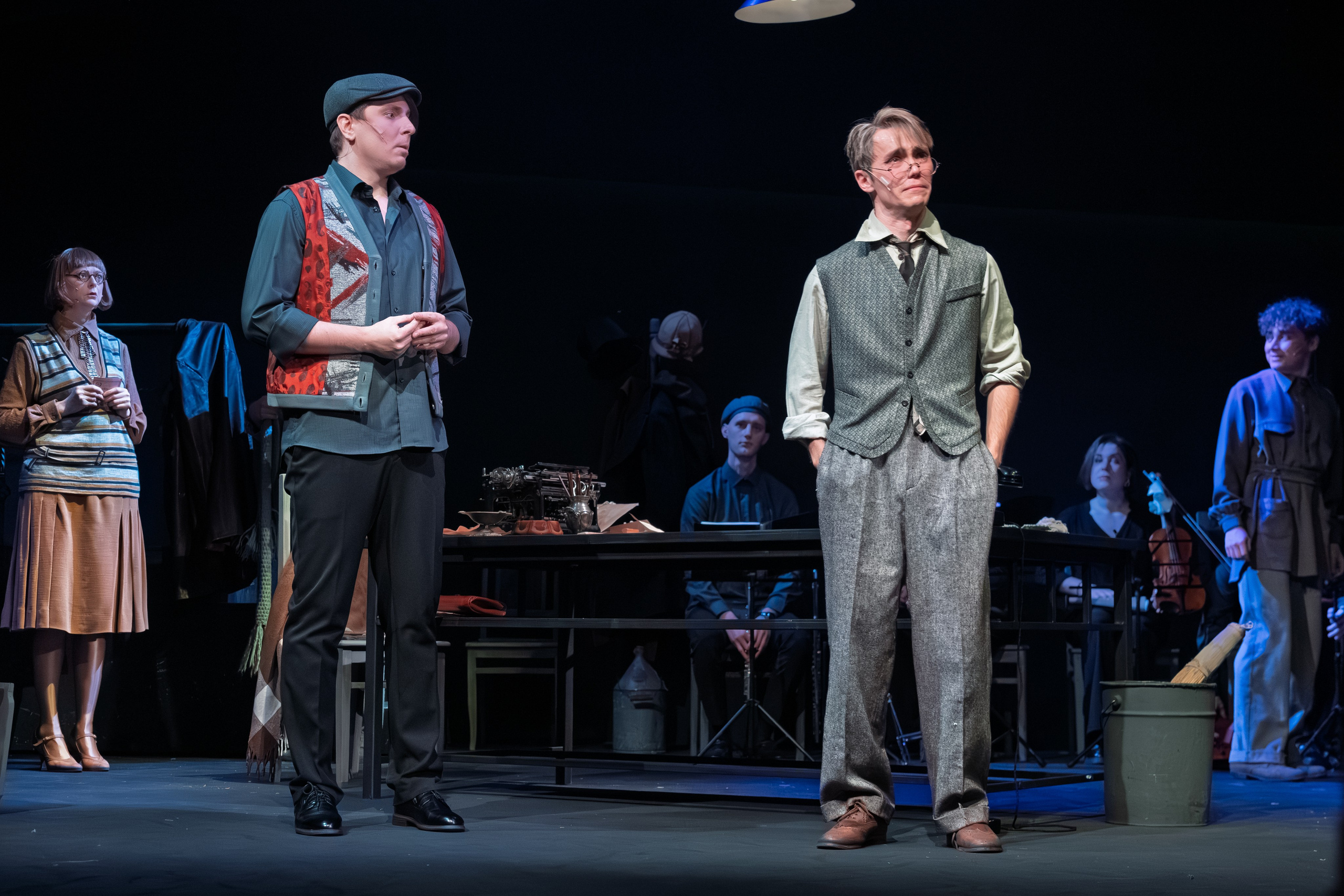 Театр Терезы Дуровой: Кто Есенин?. Сайт фотографа Сергея Абрамова