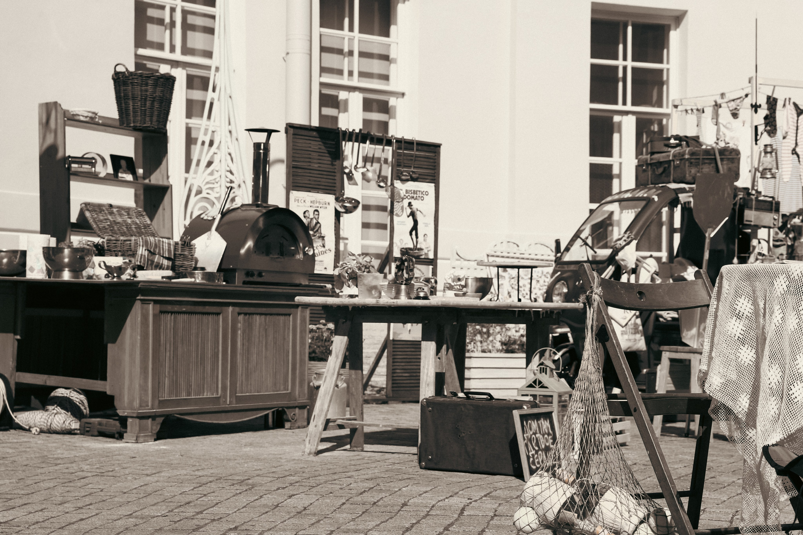 Театр Вкуса, Приключения итальянцев в России