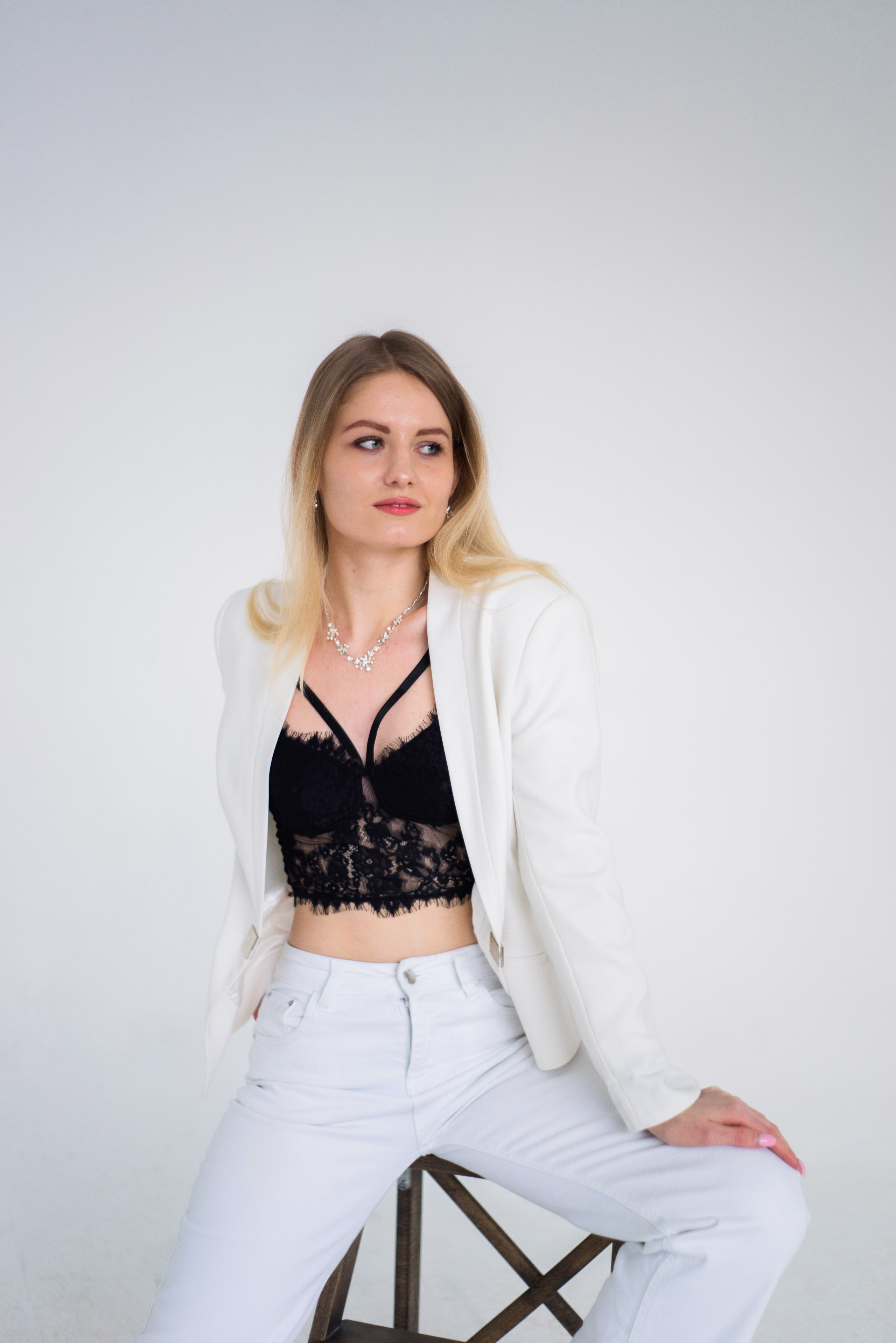 Лёгкая студийная фотосессия. Портреты студия Москва. Модельные тесты. Lovestory студия в Москве. Женсий фотограф