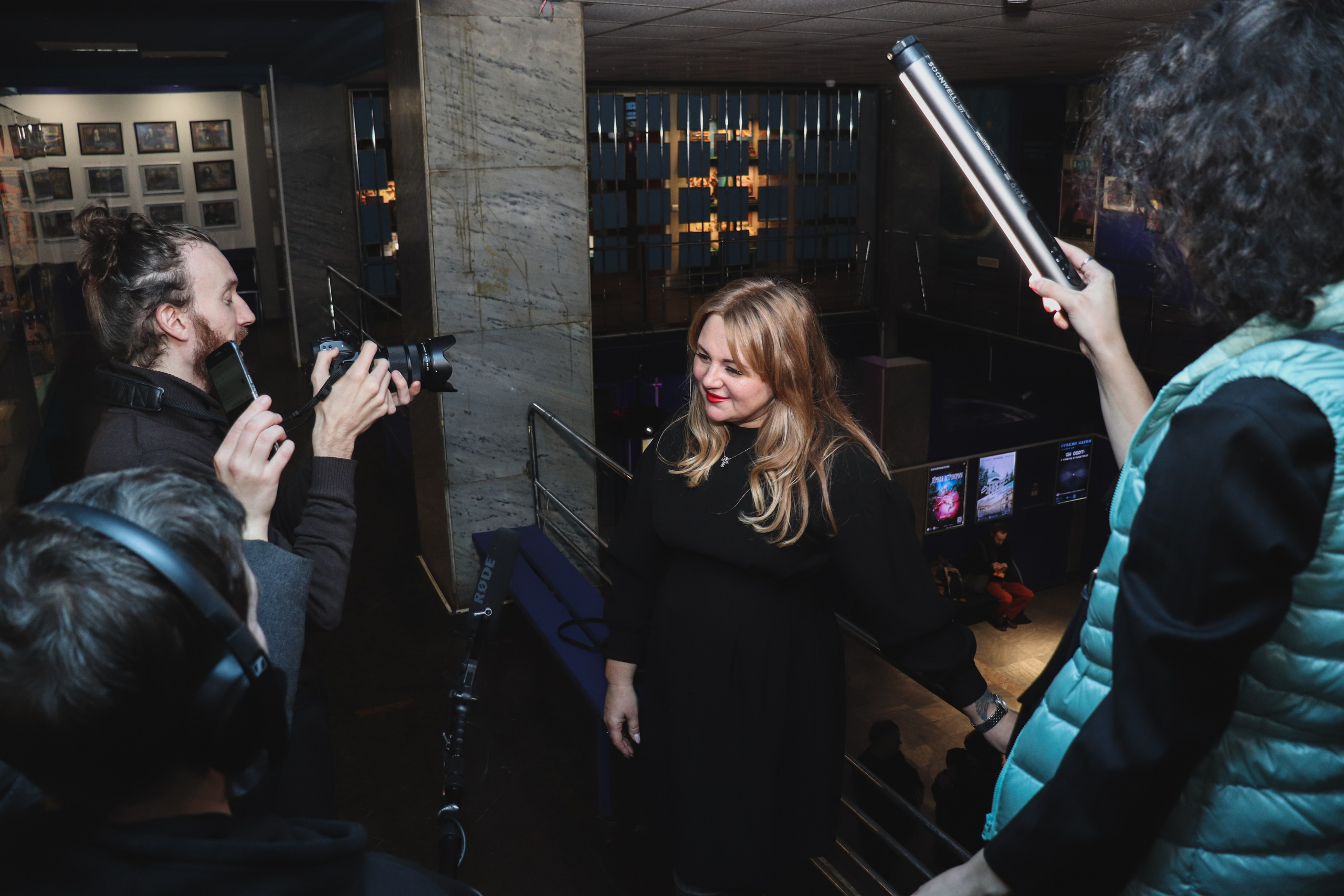 Выставка «ЧТО-ТО НА ЯРКОМ». Ивентный фотограф в Санкт-Петербурге Олег Комков