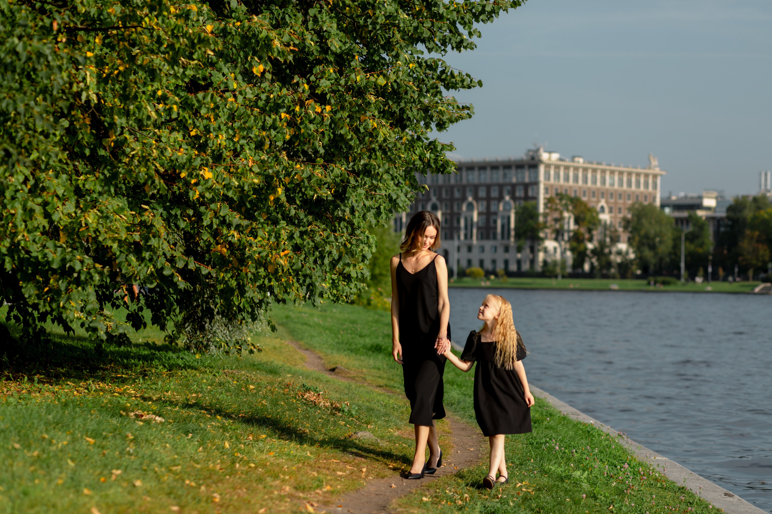 Елена и Ксения. Семейный и портретный фотограф в Санкт-Петербурге Андрей Воробьев