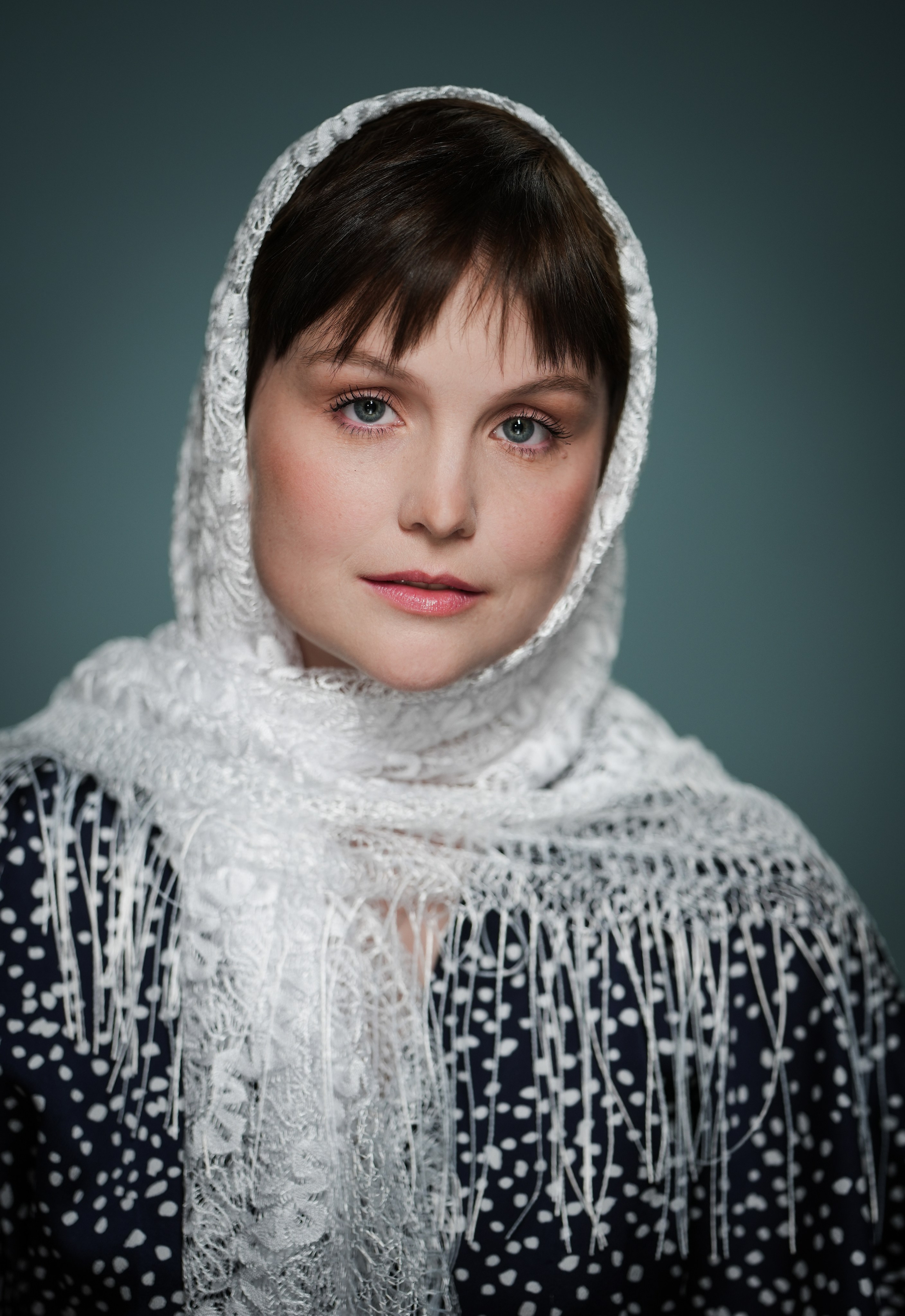 Актриса Настя Кучмистова. Портретная съемка в Москве, студийный фотограф Игорь Фомин
