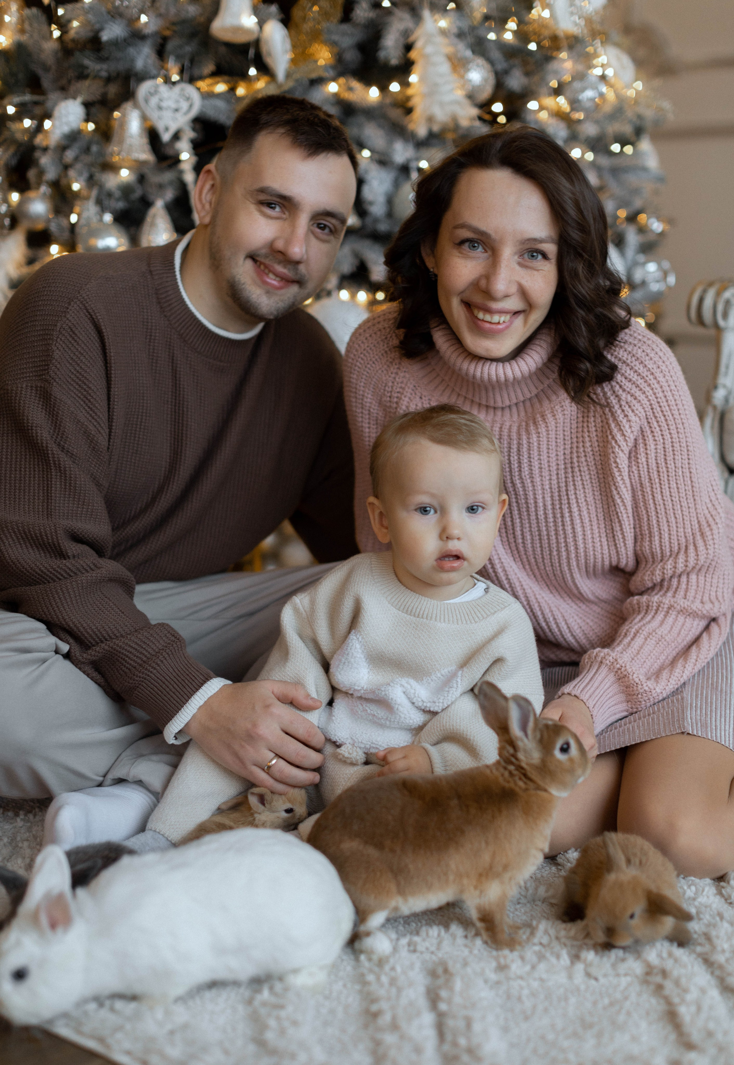 Артем, Виктория, Ярослав